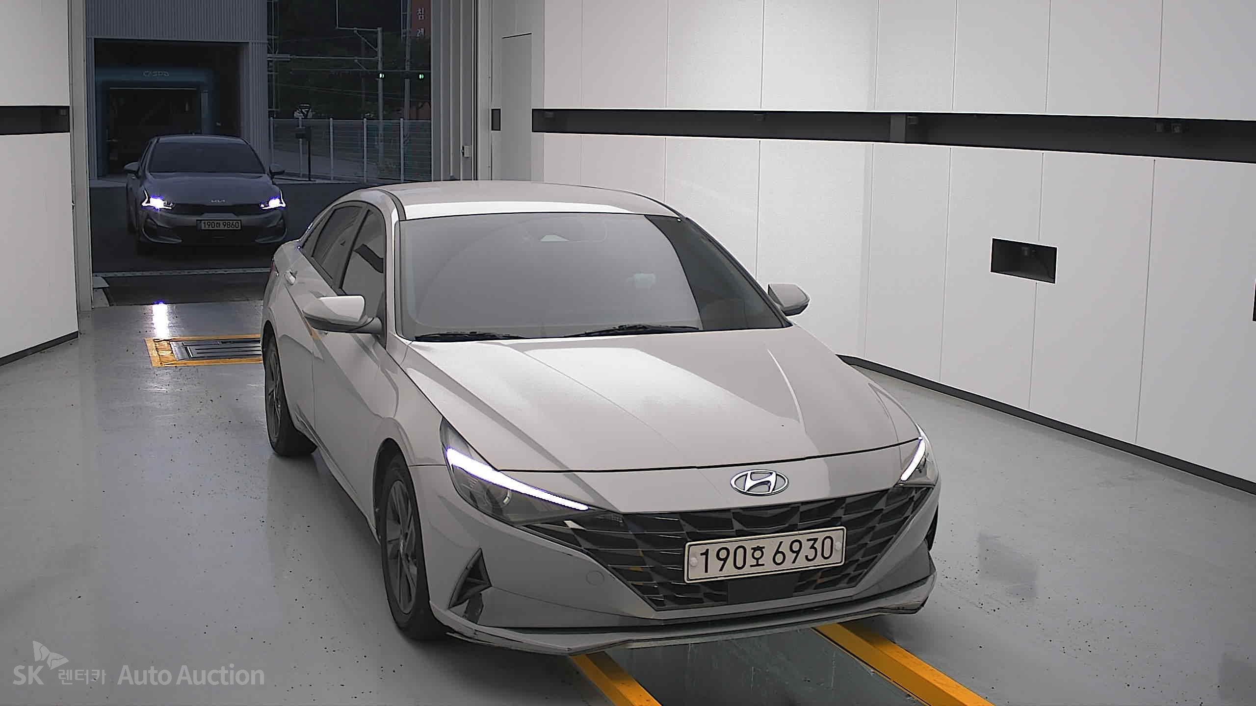 2023 - hyundai avante
