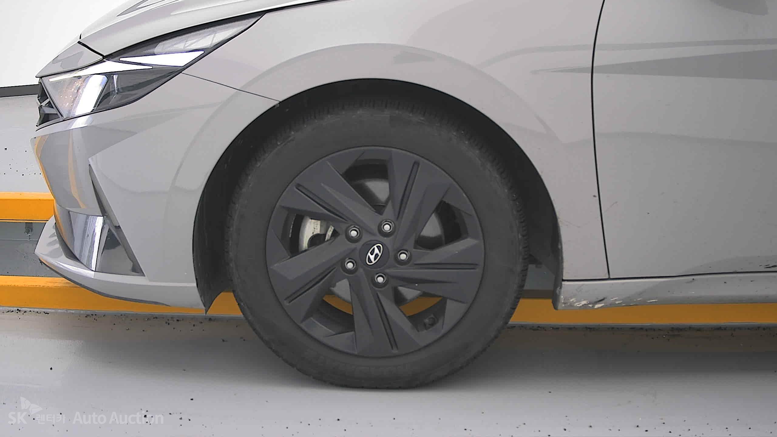2023 - hyundai avante