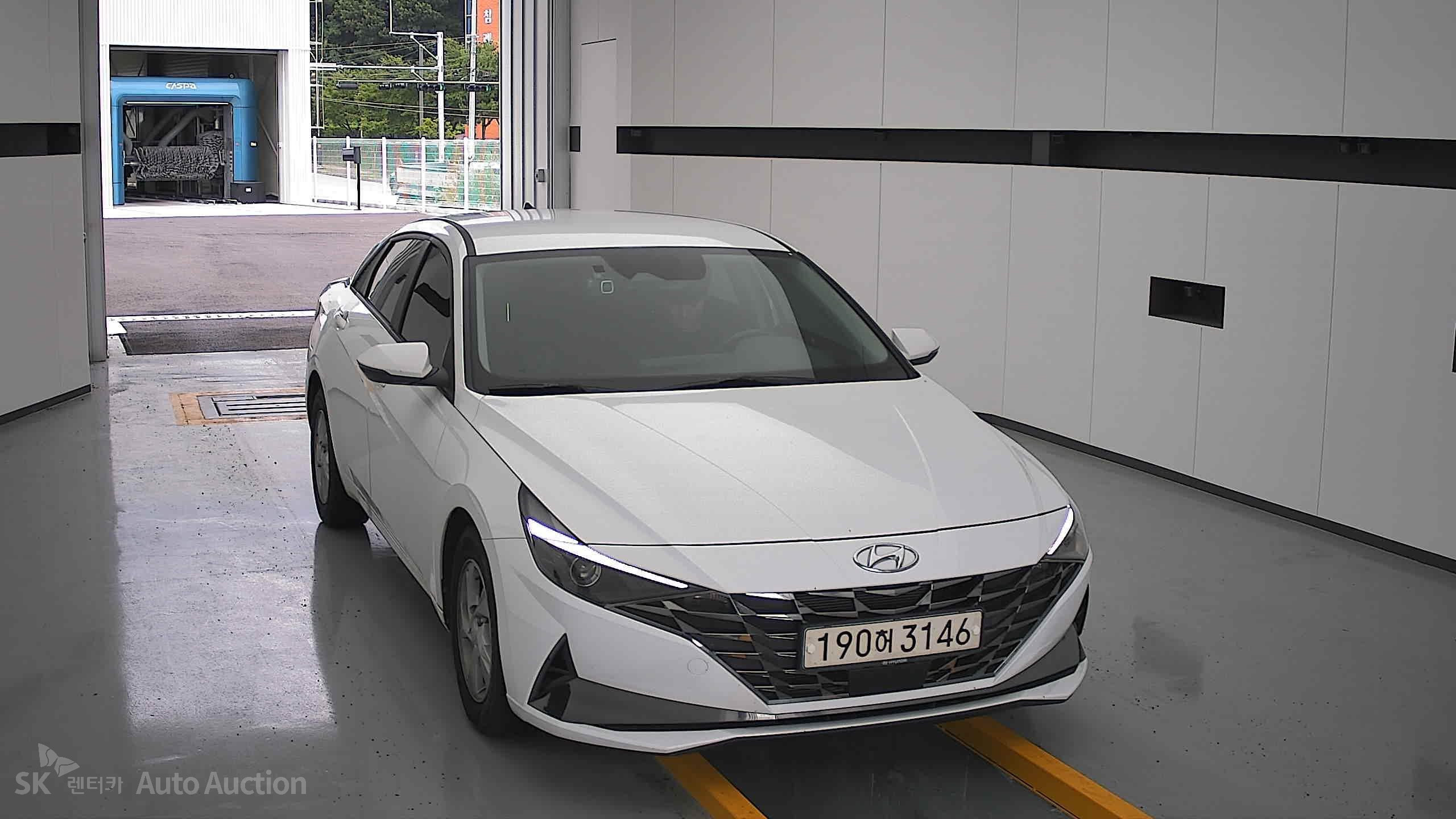 2022 - hyundai avante