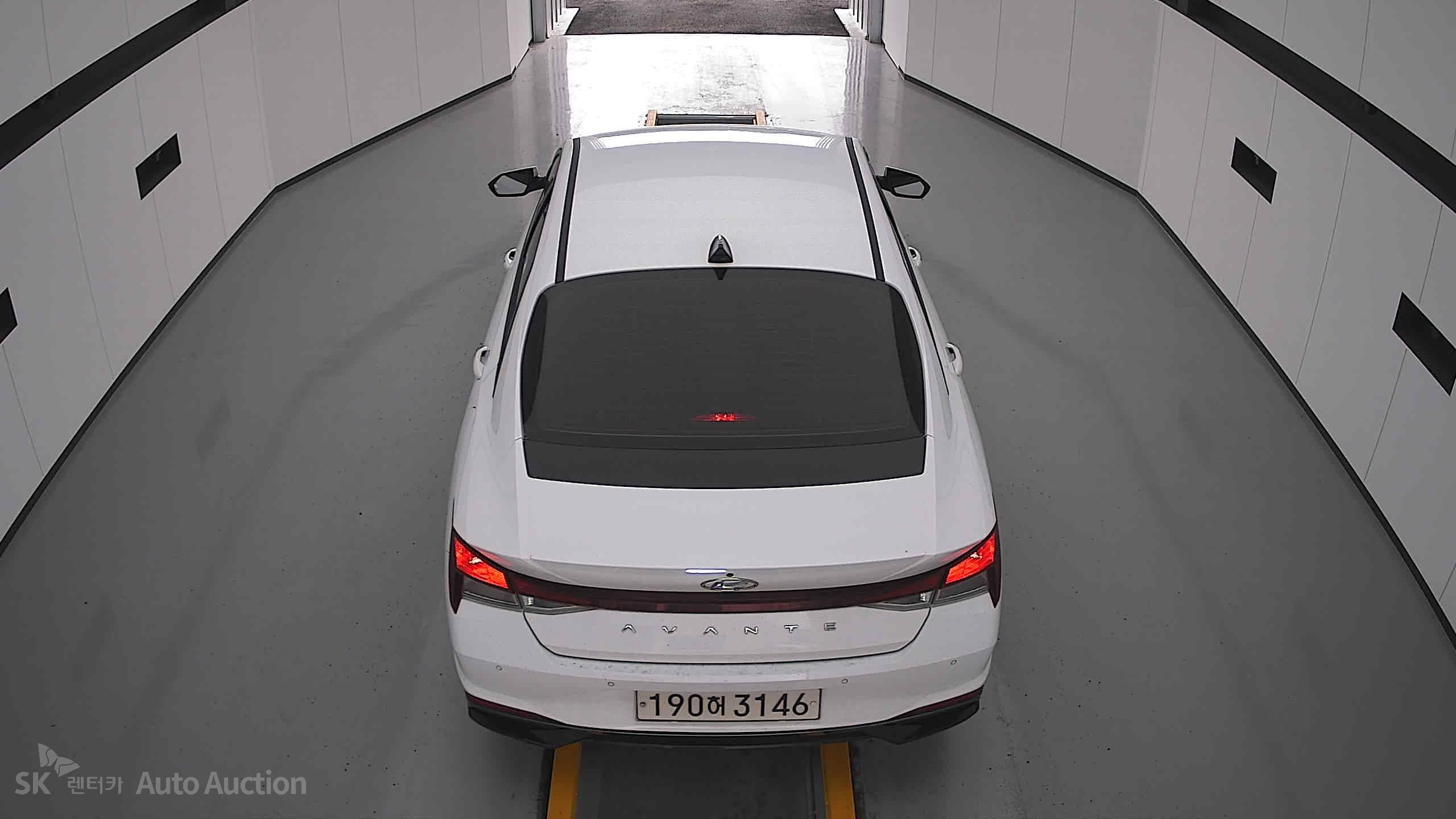 2022 - hyundai avante