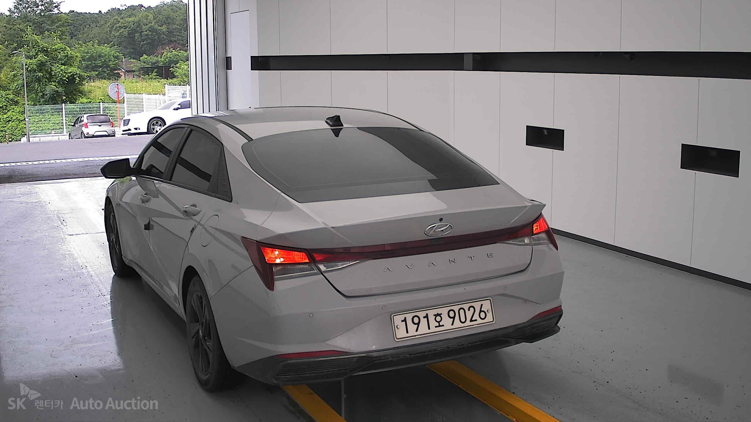 2023 - hyundai avante