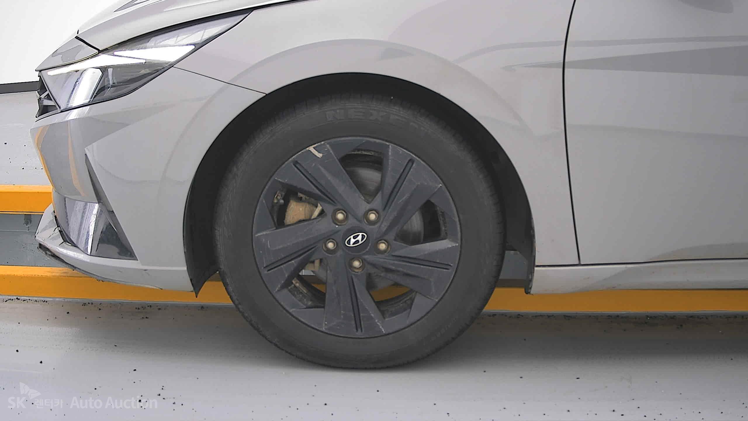 2023 - hyundai avante