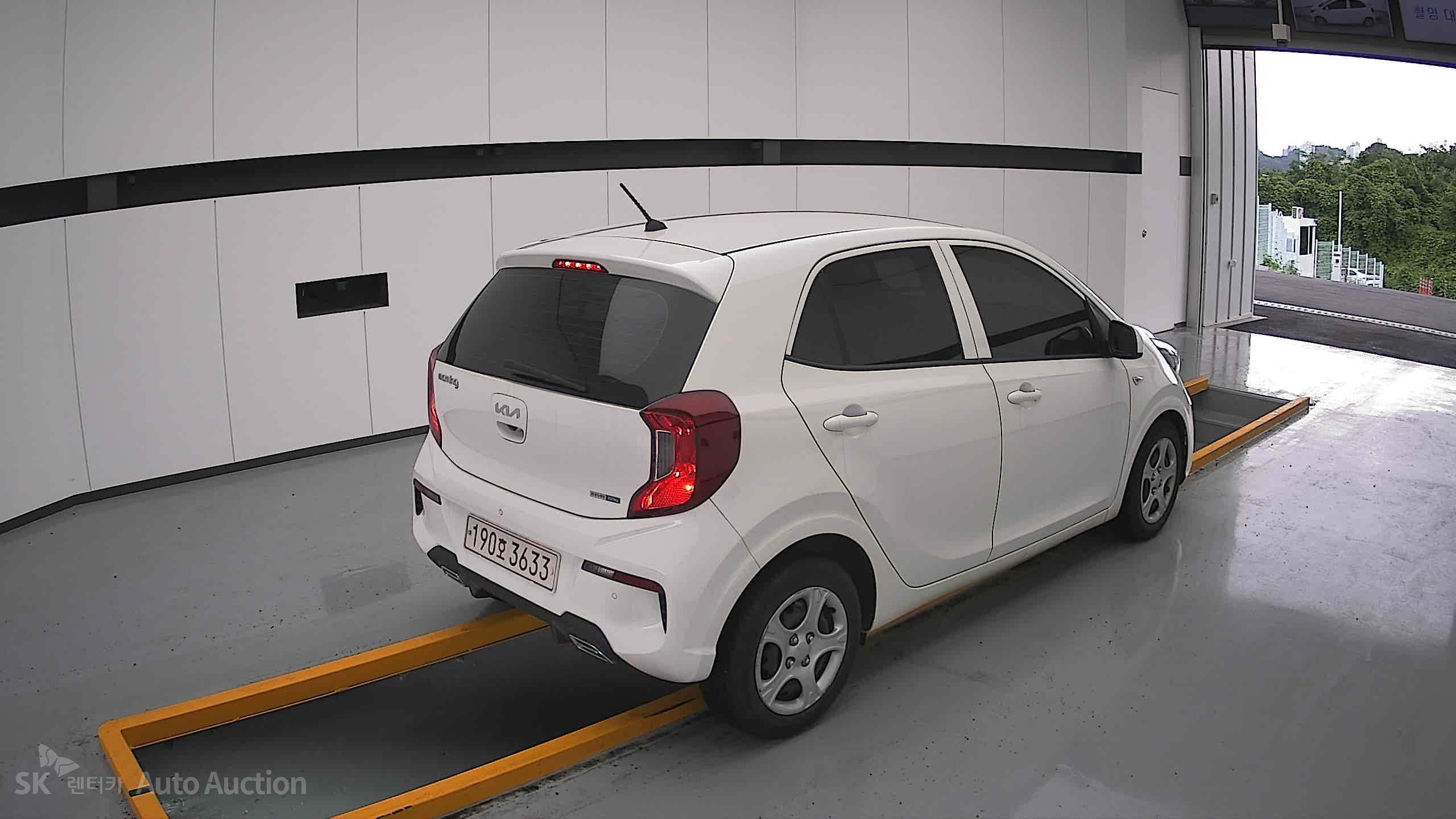 2022 - kia morning