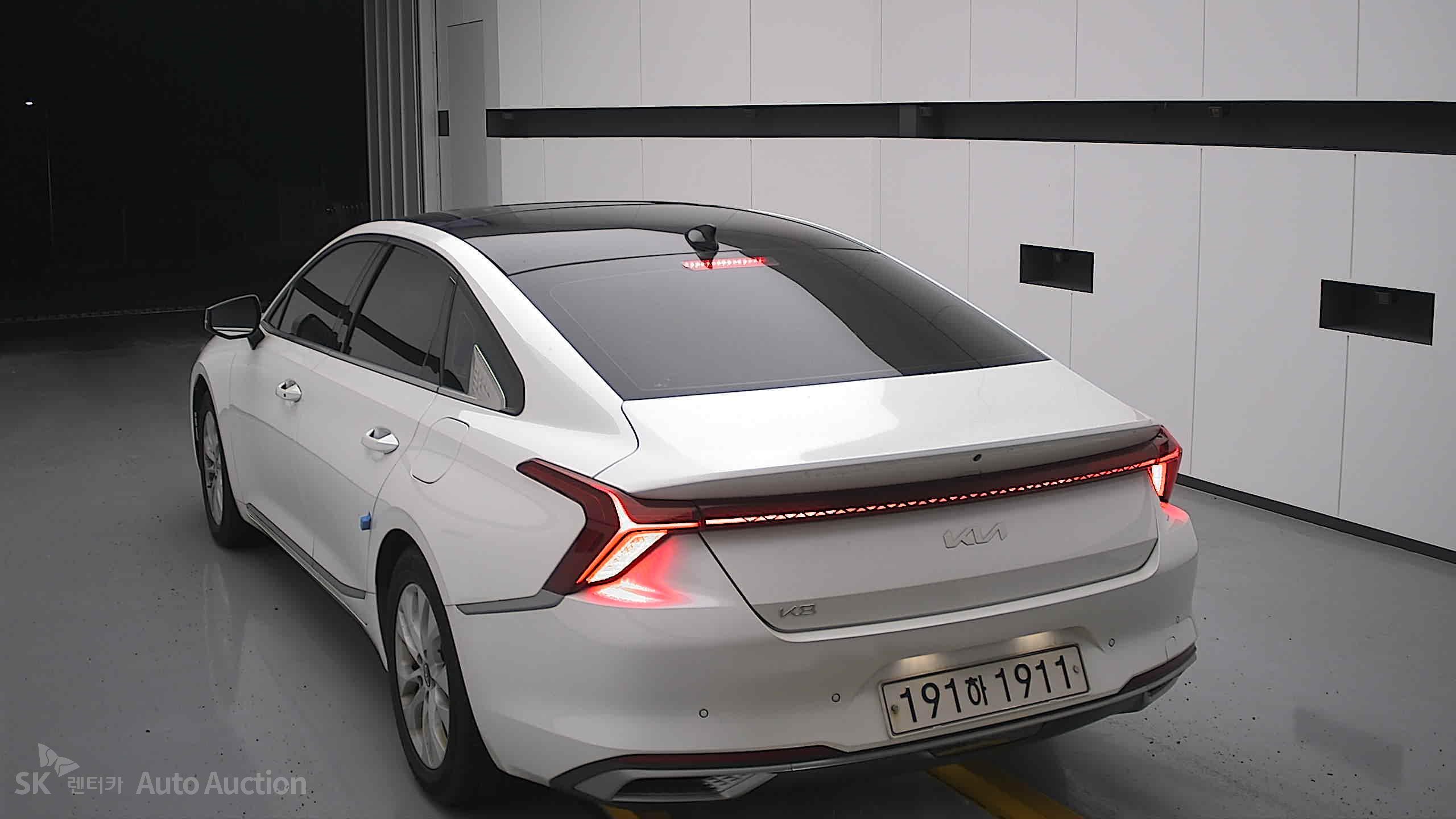 2022 - kia k8