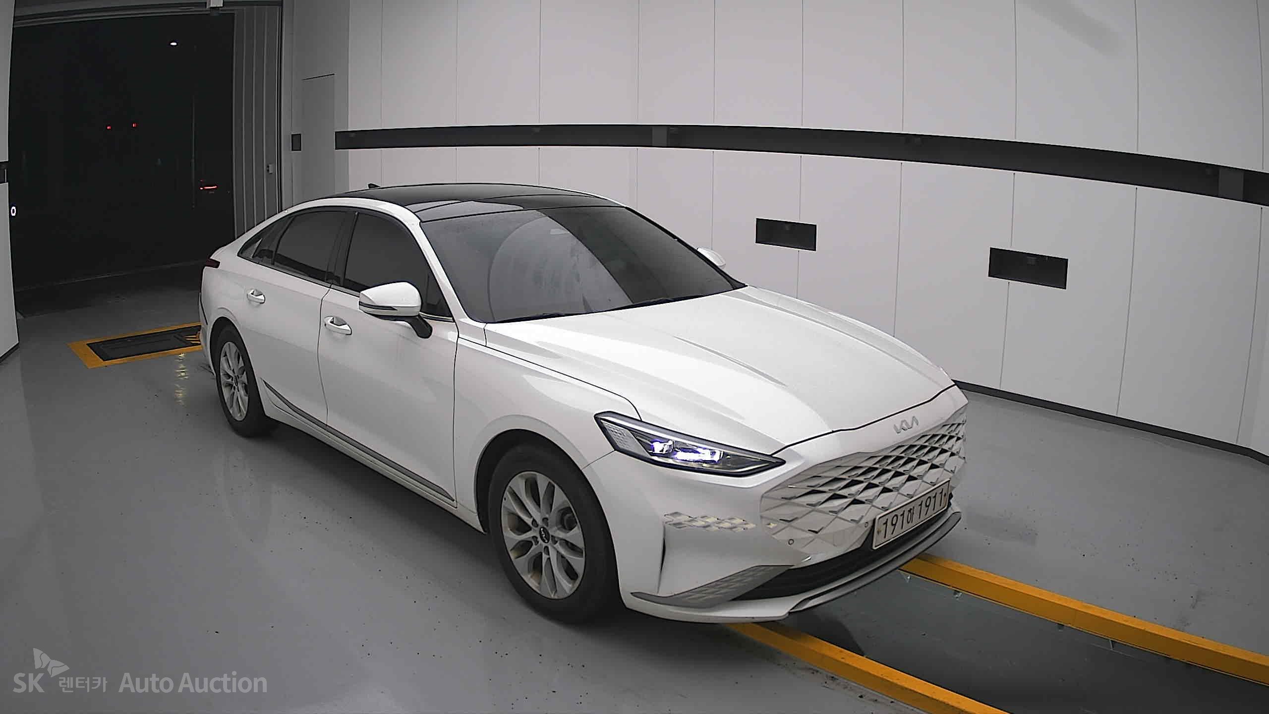 2022 - kia k8