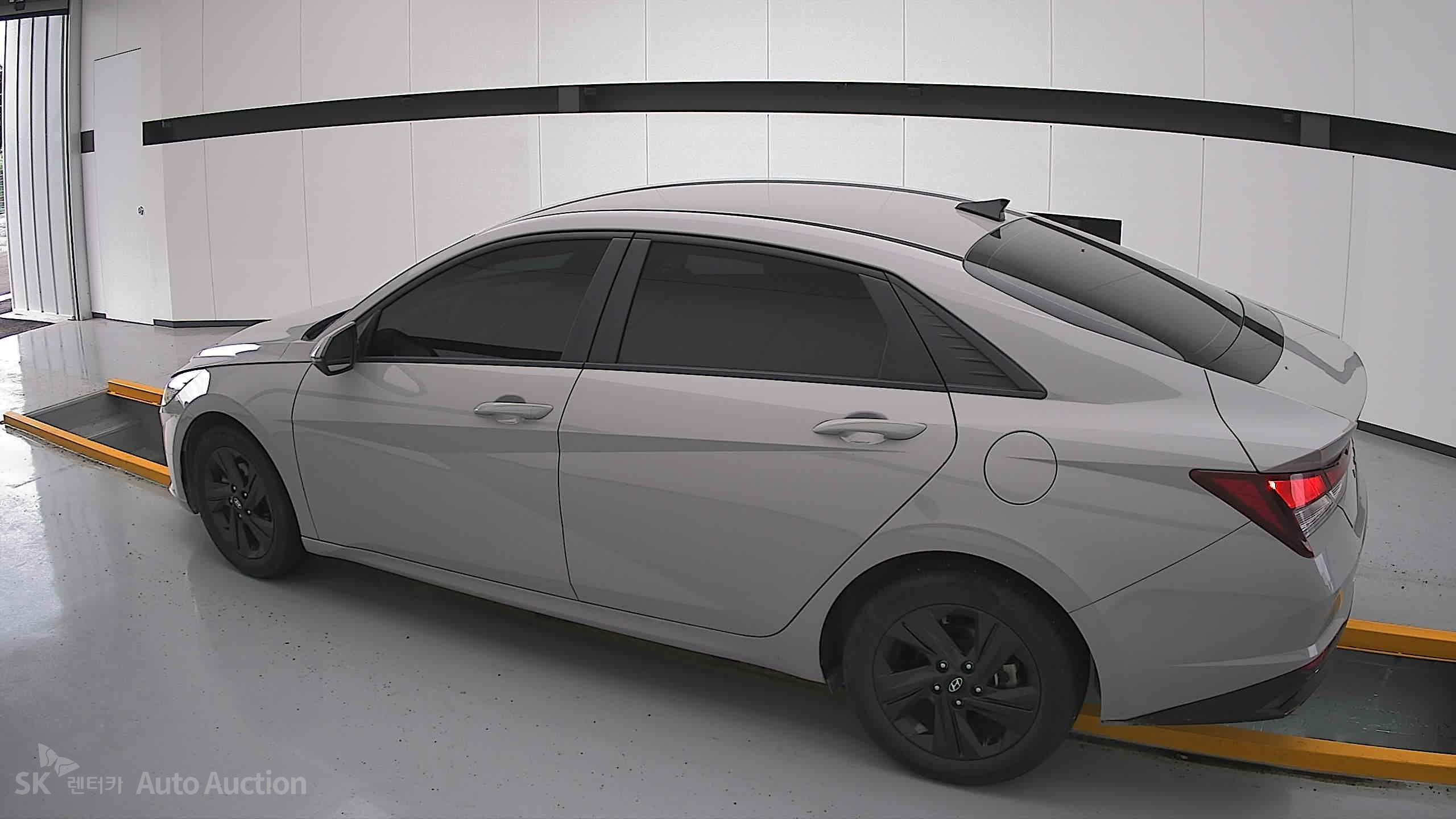 2023 - hyundai avante