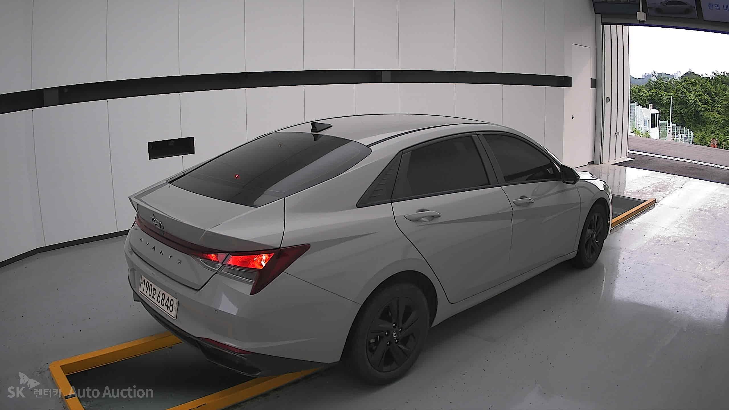 2023 - hyundai avante