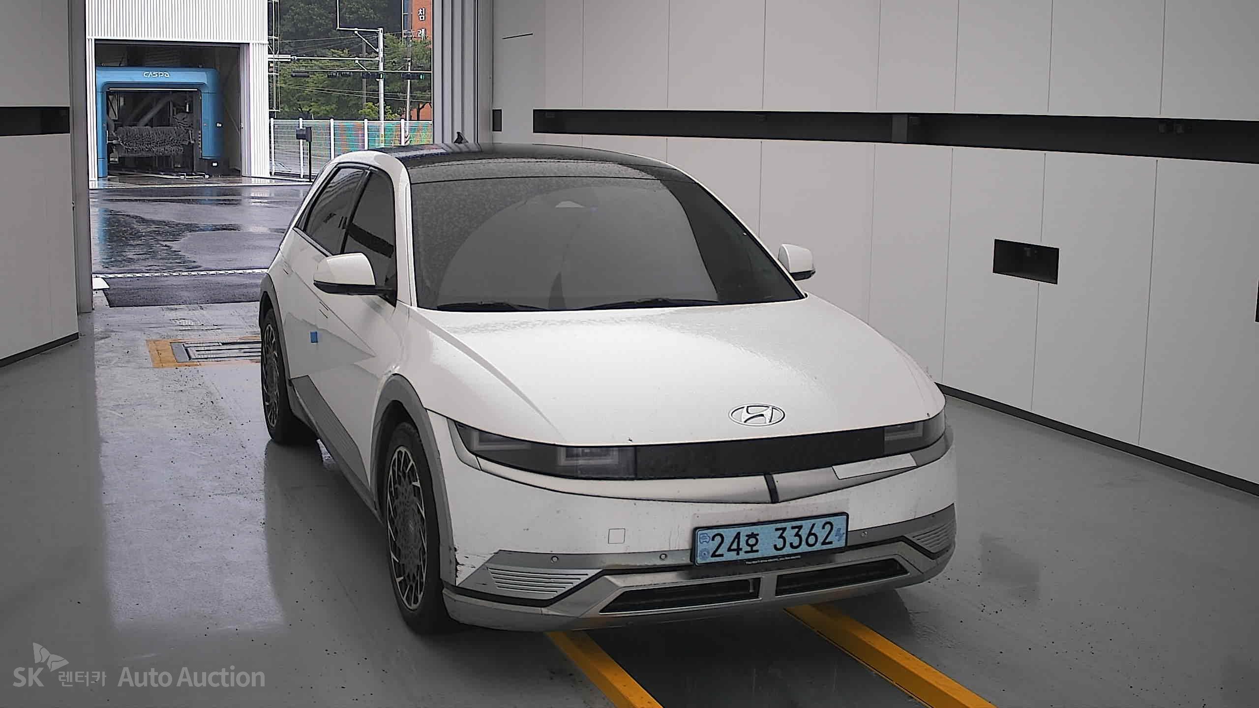 2022 - hyundai ioniq