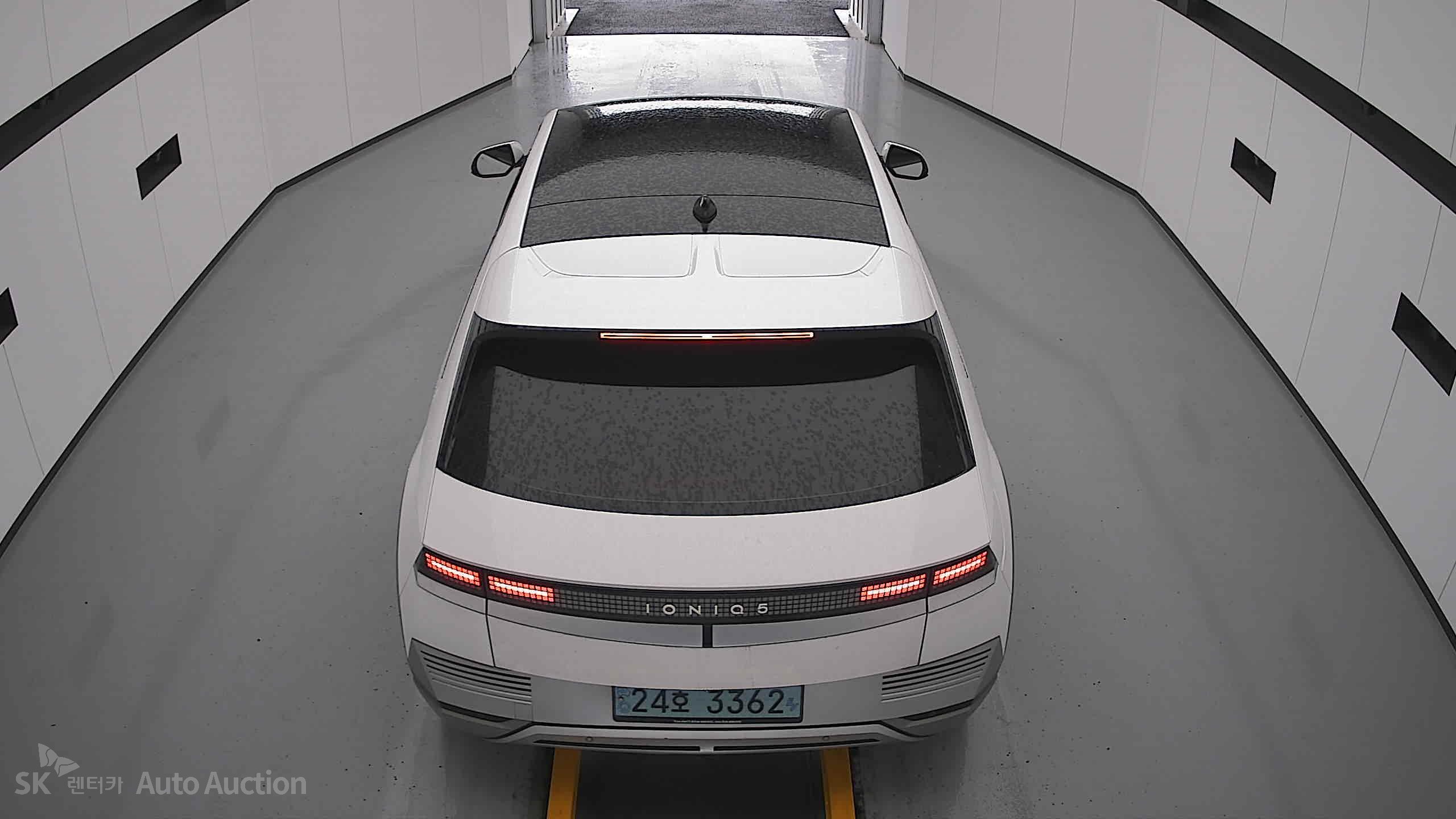 2022 - hyundai ioniq