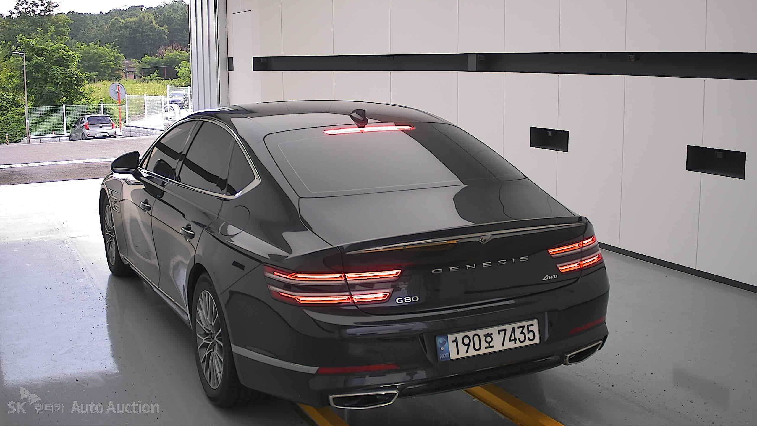 2022 - genesis g80