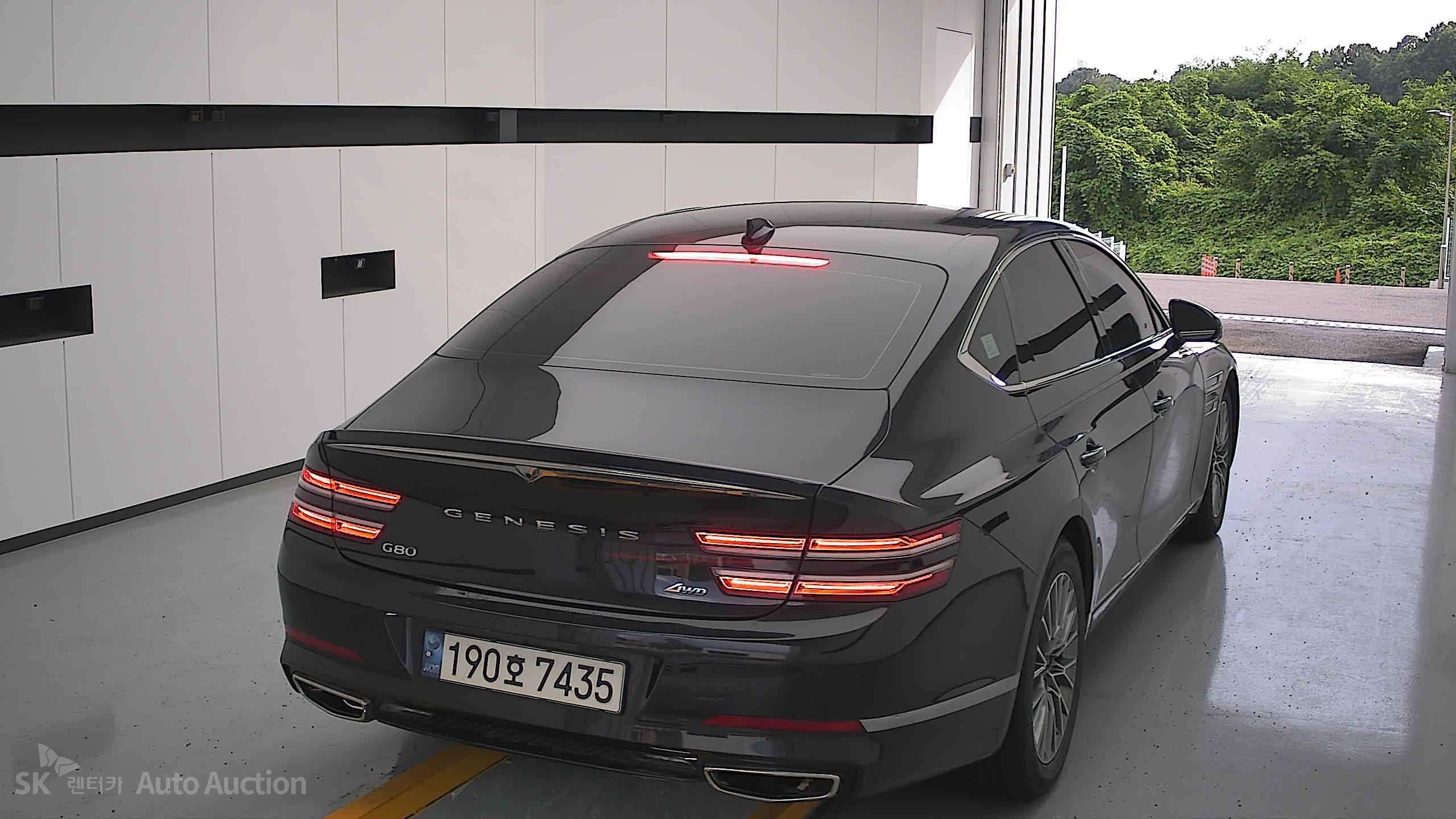 2022 - genesis g80
