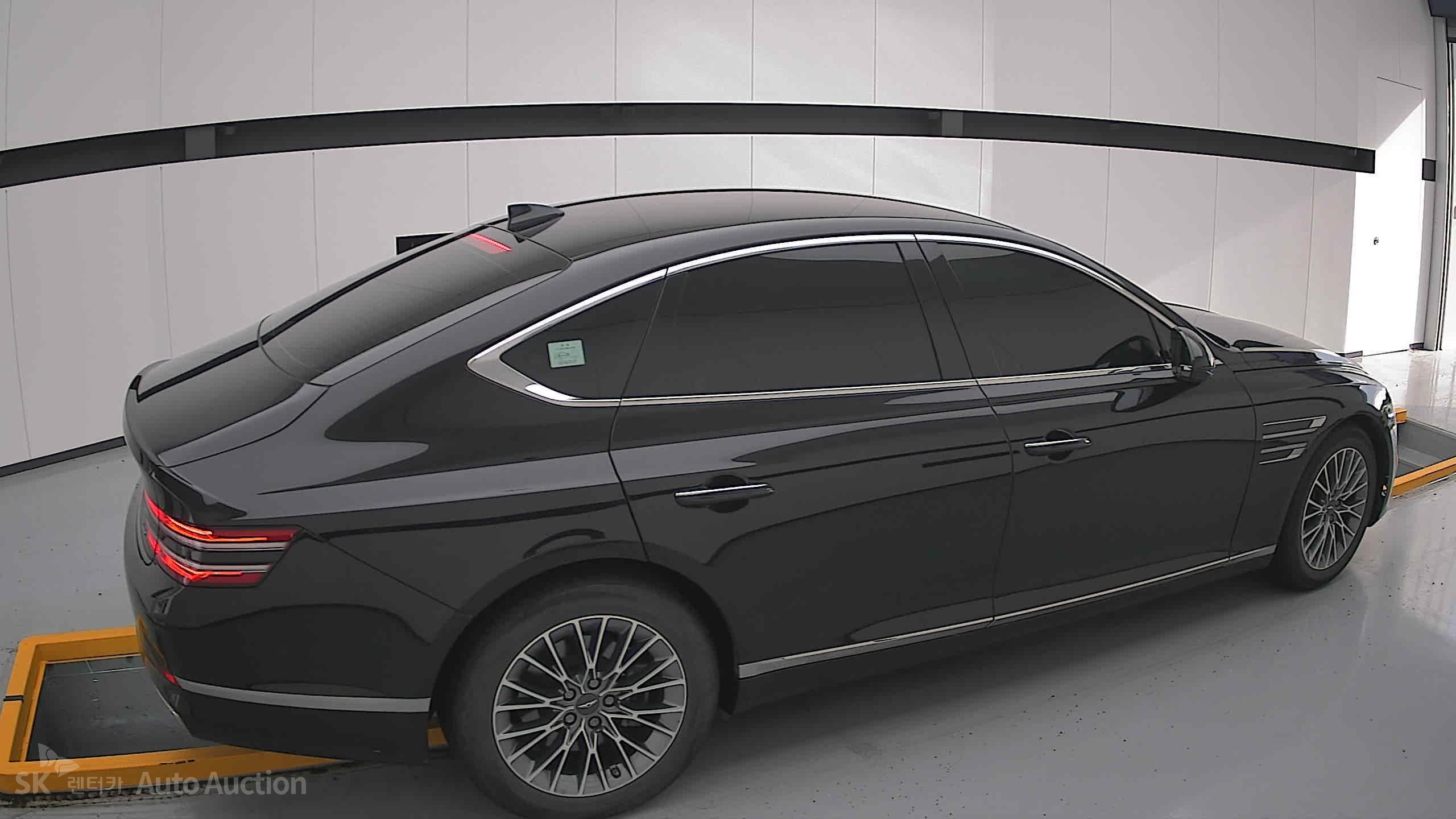 2022 - genesis g80