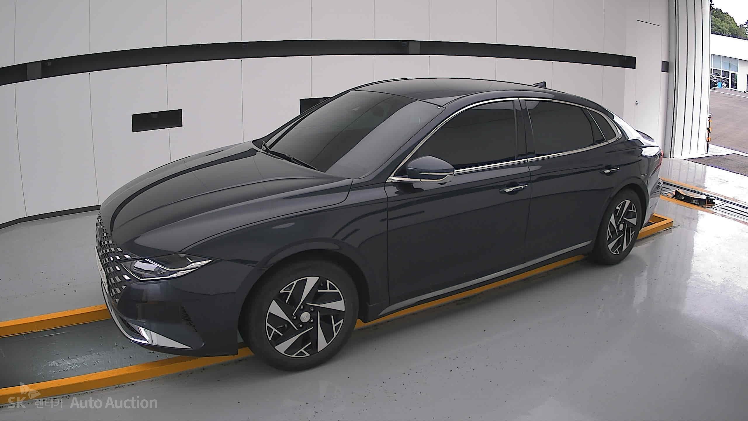 2022 - hyundai grandeur