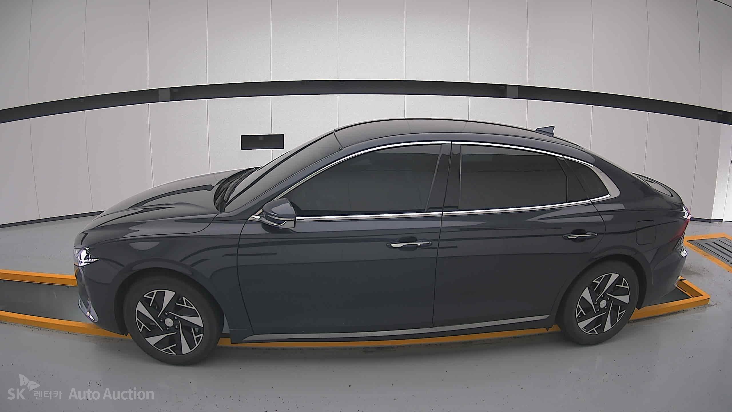 2022 - hyundai grandeur