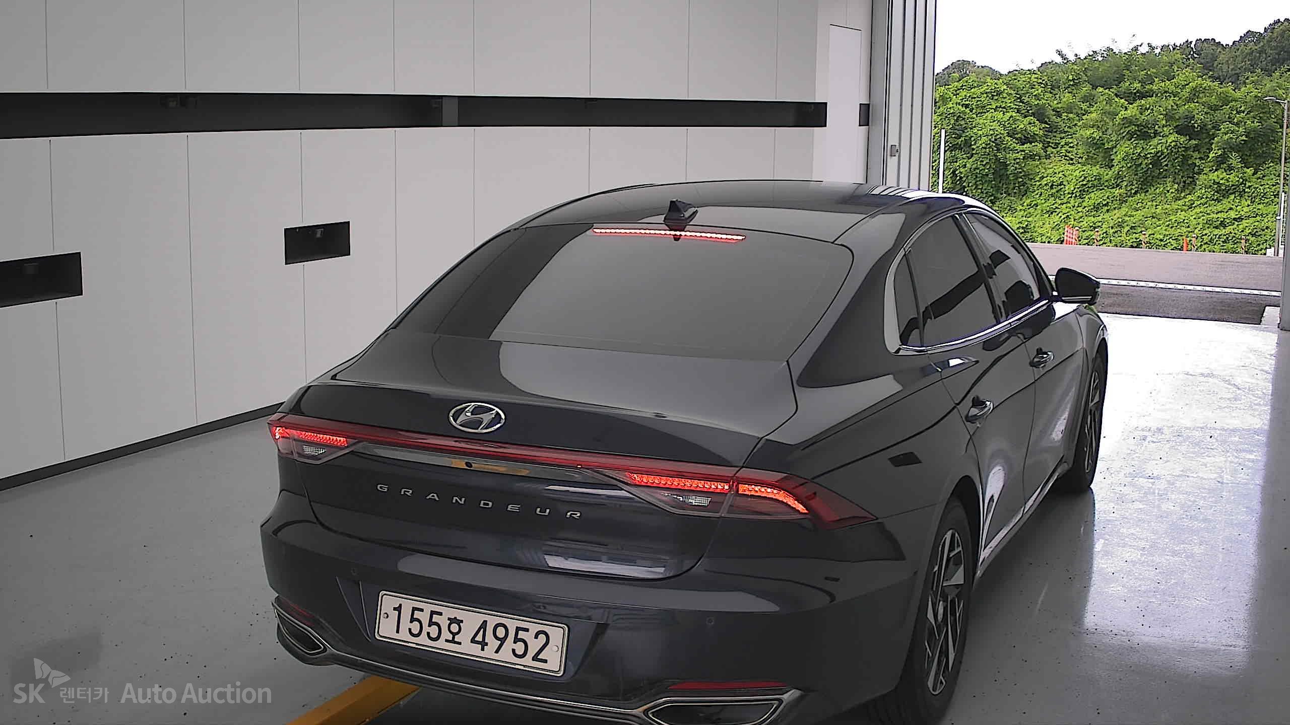 2022 - hyundai grandeur