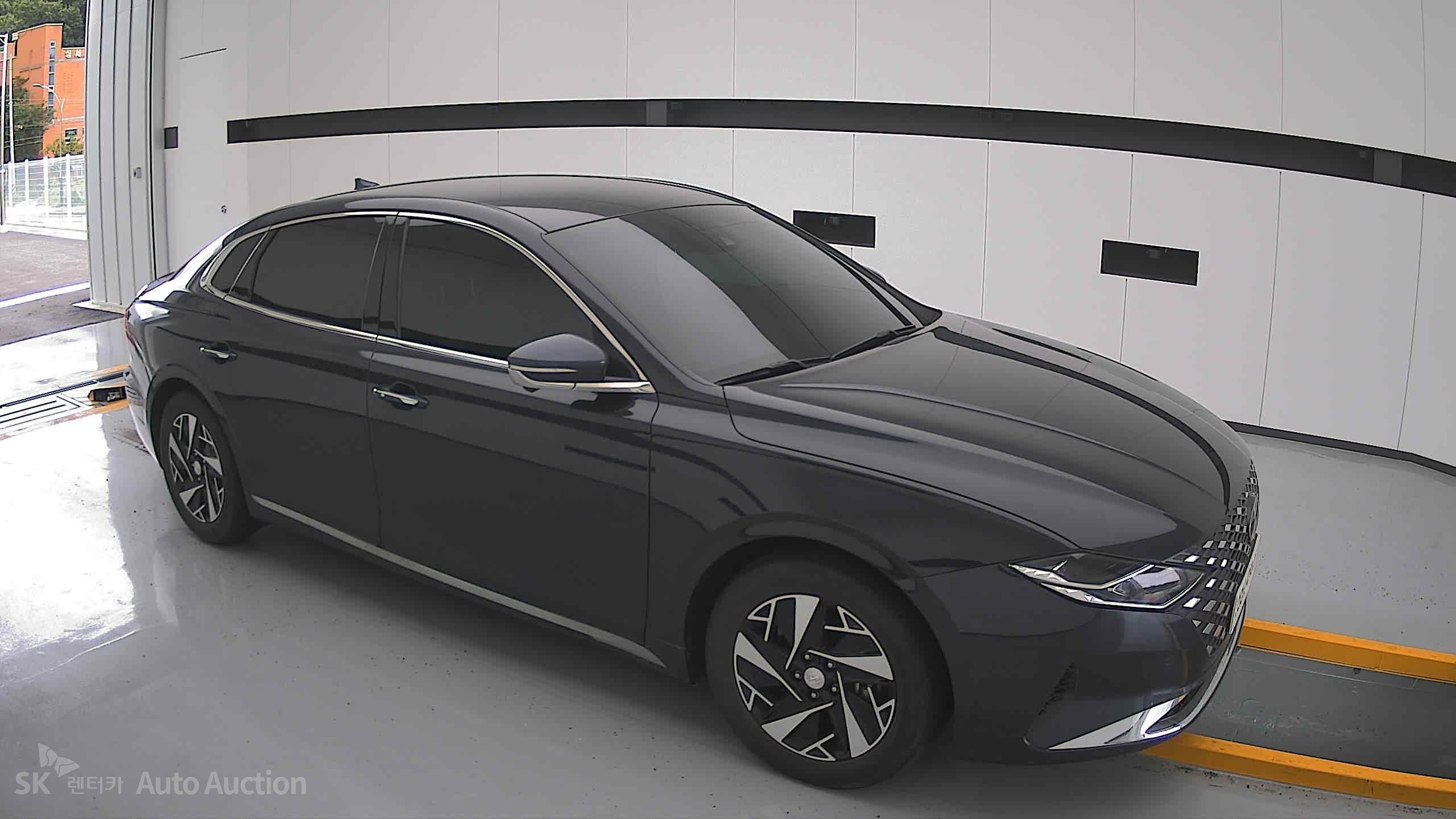 2022 - hyundai grandeur
