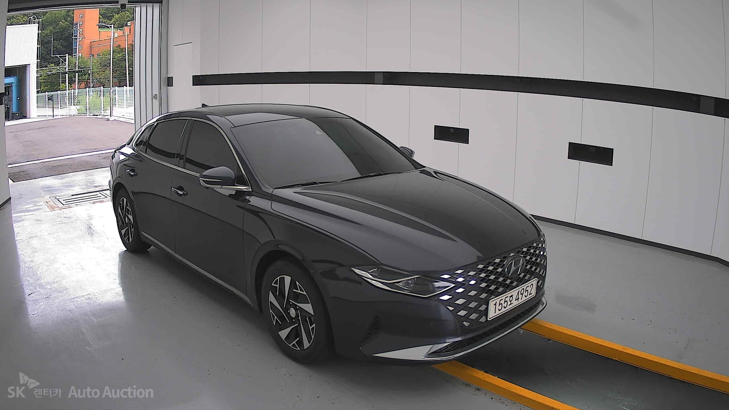 2022 - hyundai grandeur