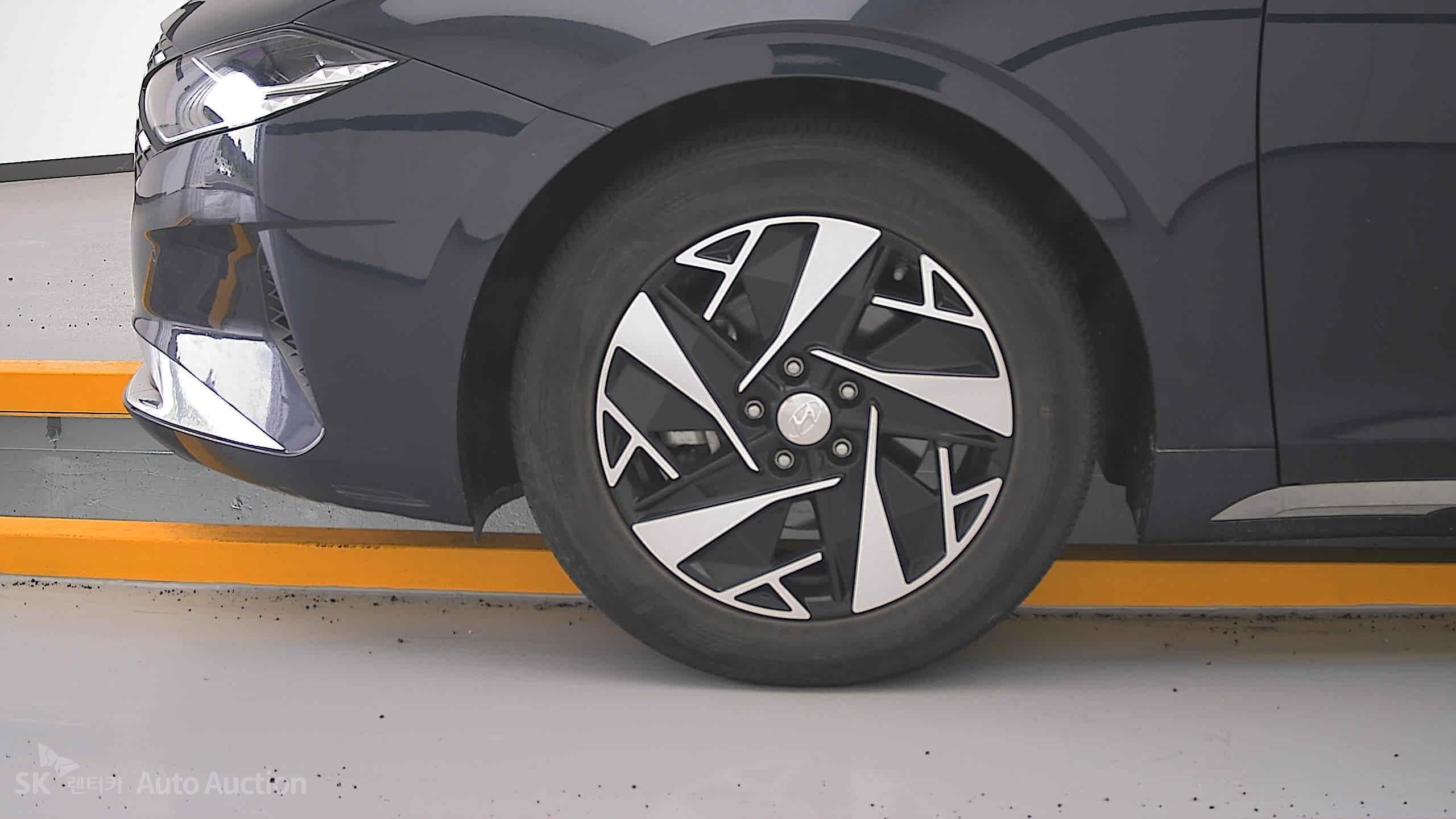 2022 - hyundai grandeur