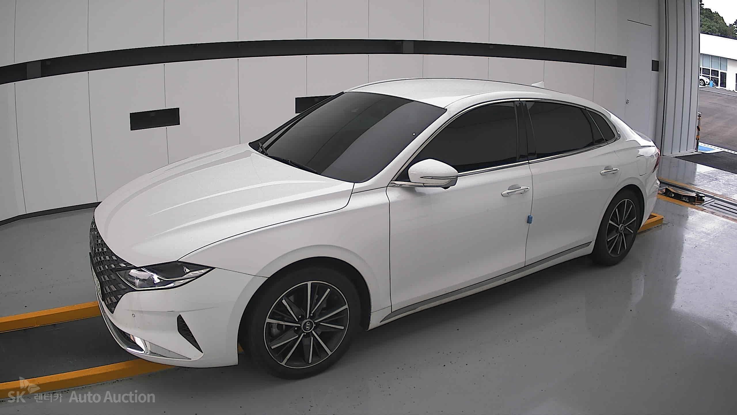 2022 - hyundai grandeur