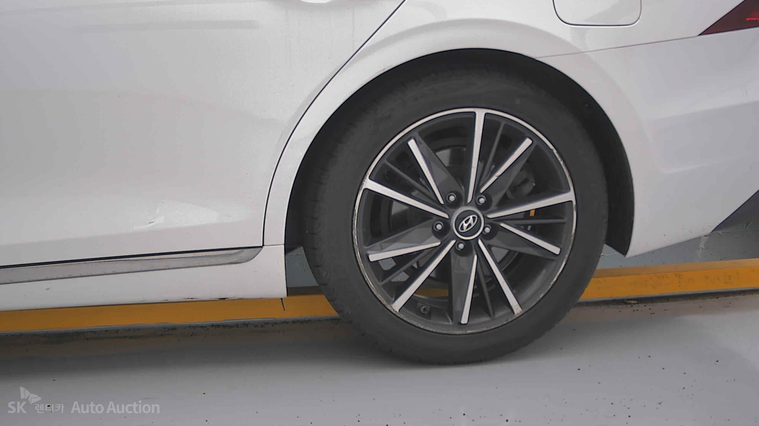 2022 - hyundai grandeur