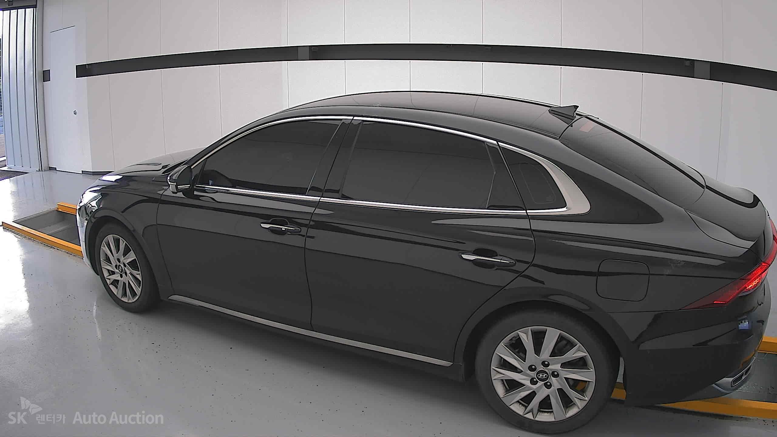 2022 - hyundai grandeur