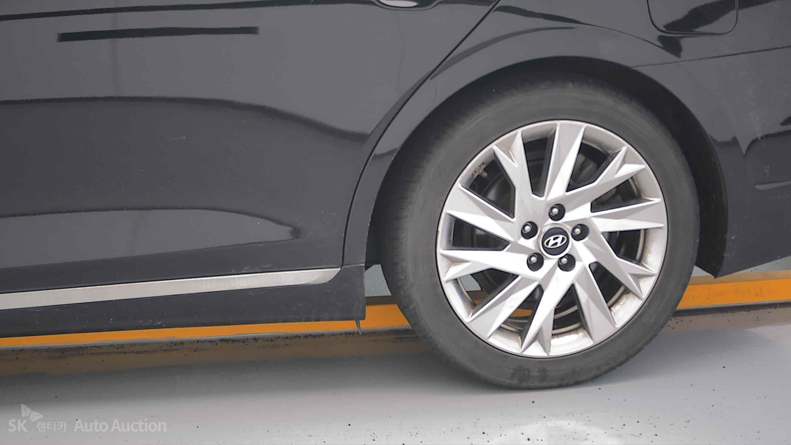 2022 - hyundai grandeur