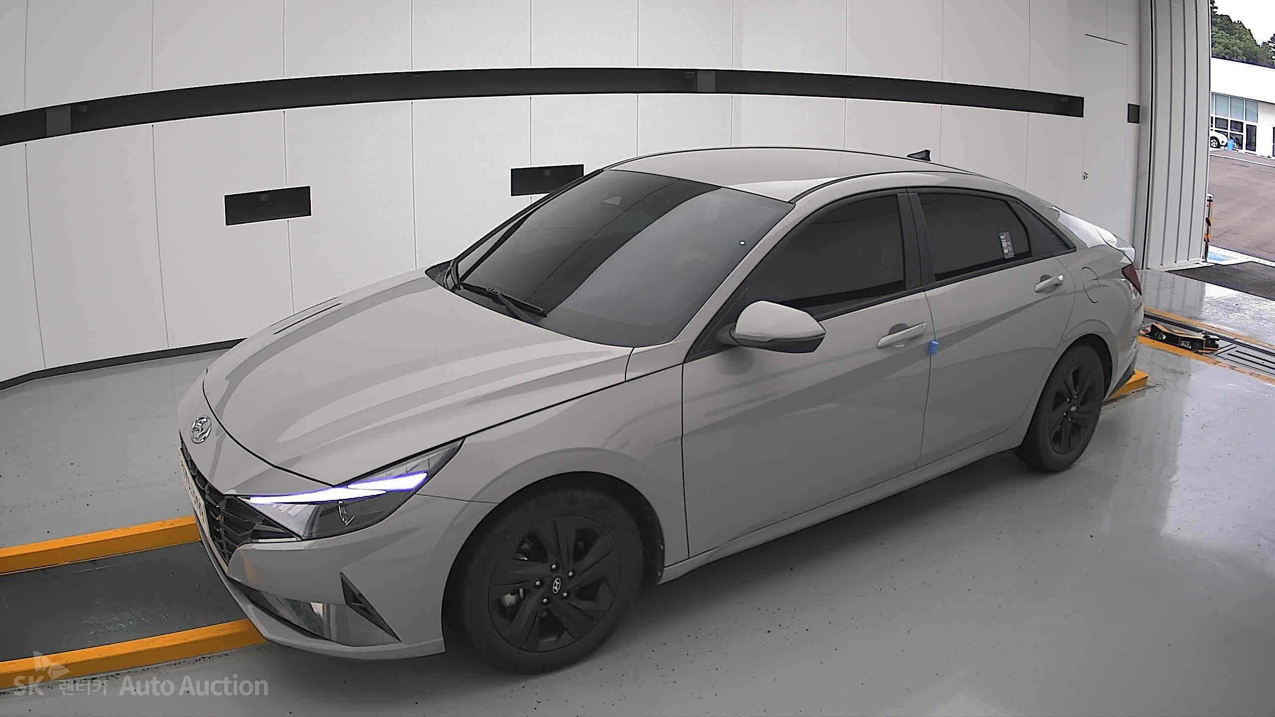 2023 - hyundai avante