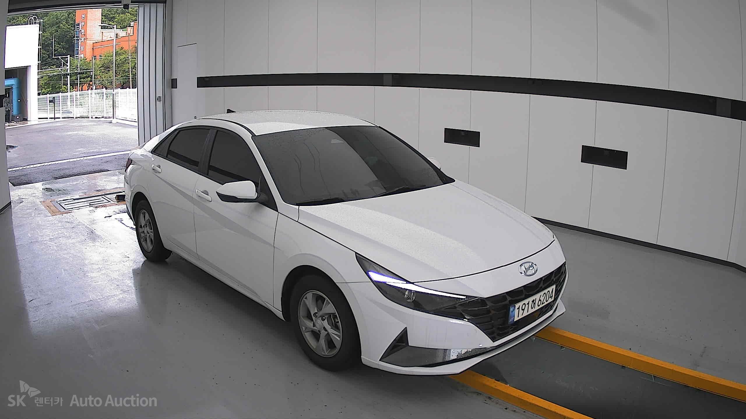 2023 - hyundai avante