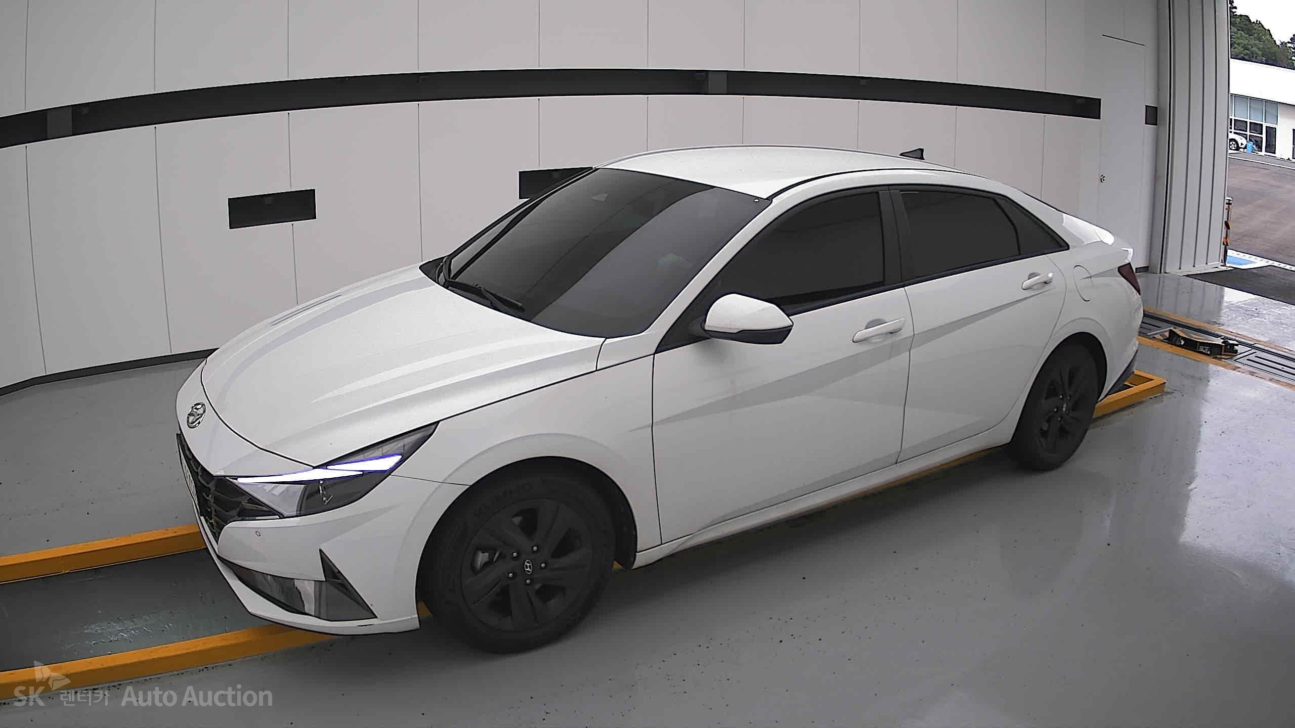2023 - hyundai avante