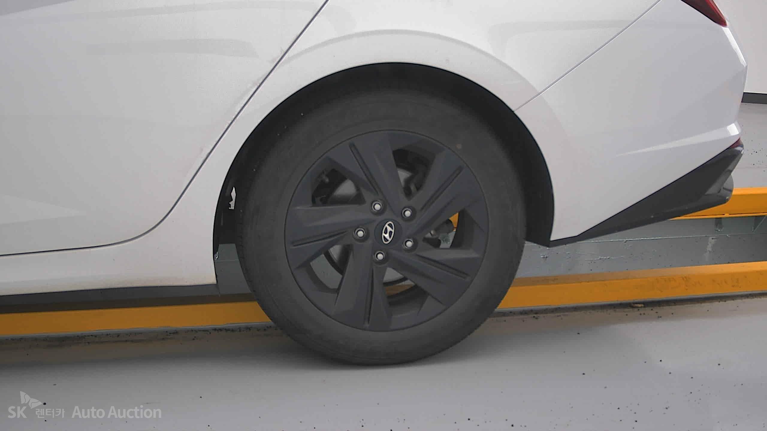 2023 - hyundai avante
