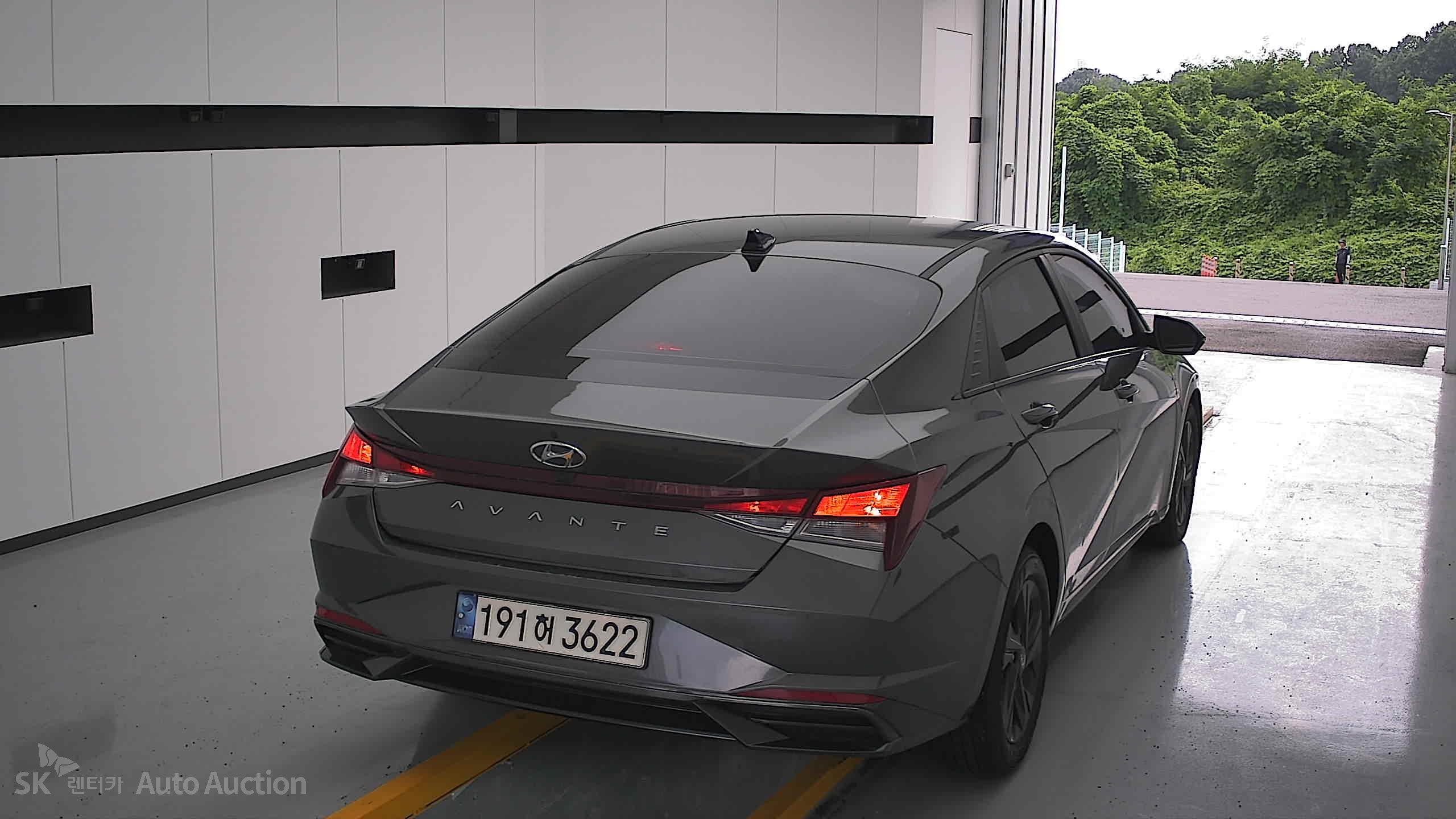 2023 - hyundai avante