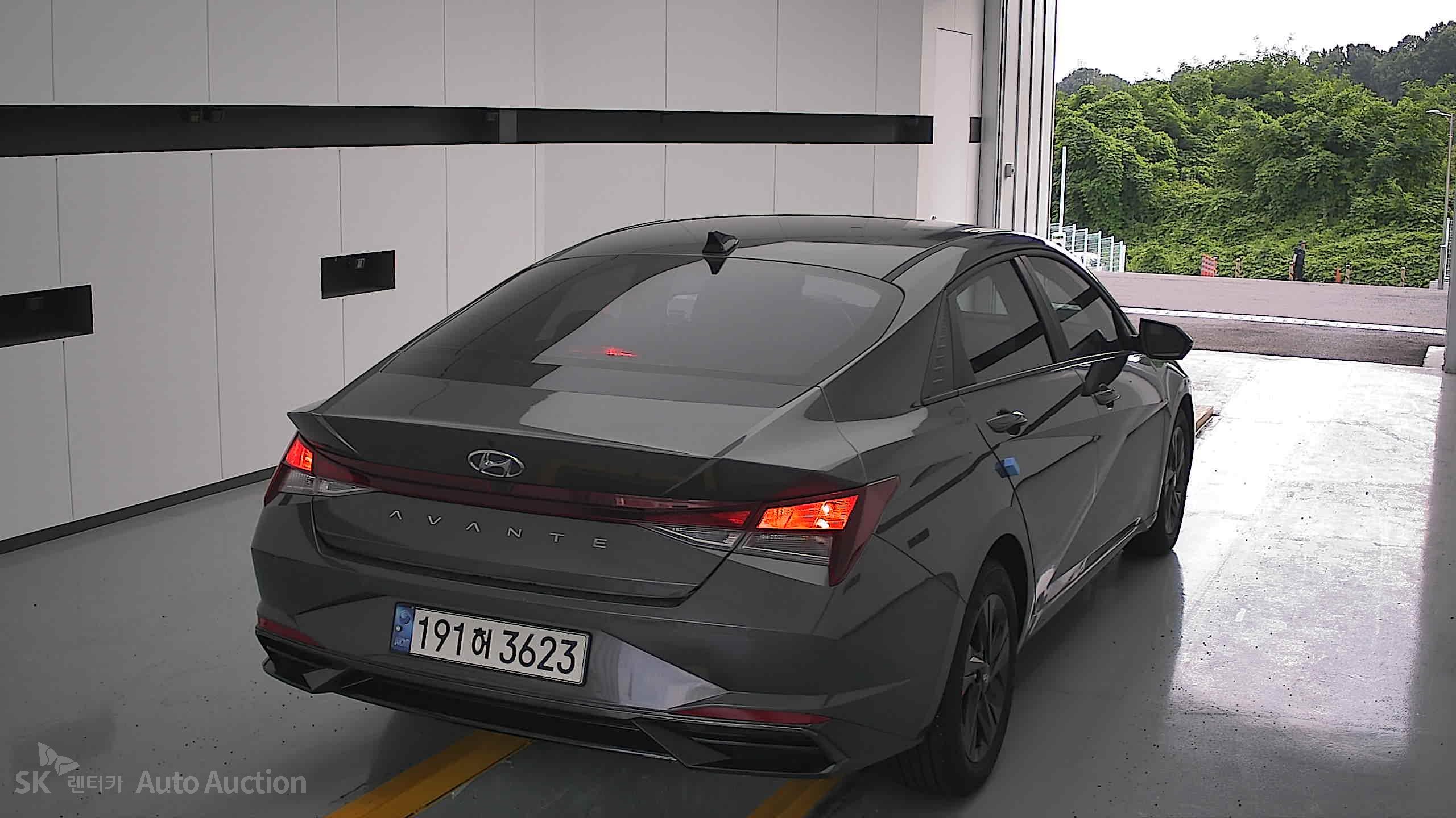 2023 - hyundai avante