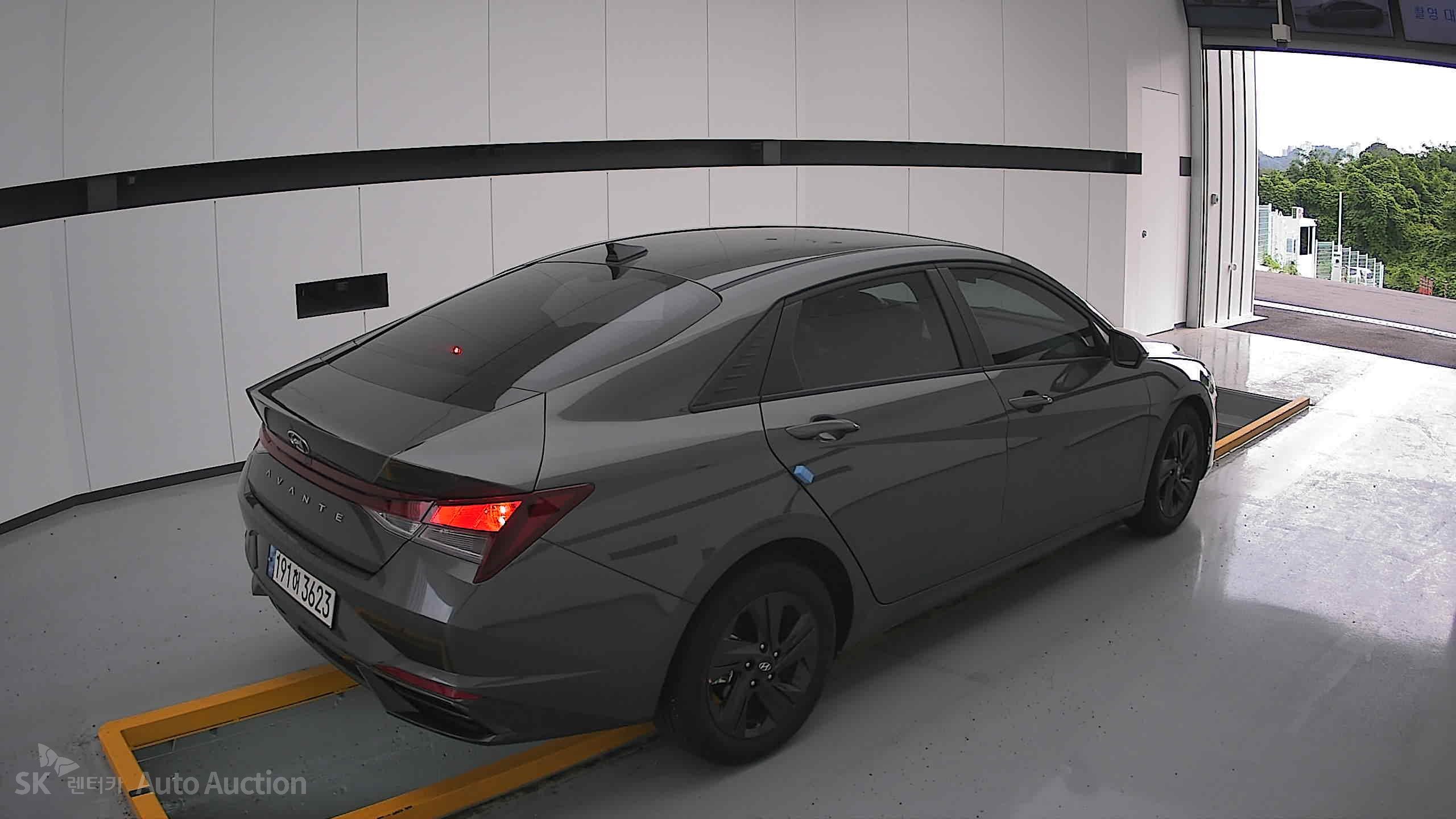 2023 - hyundai avante