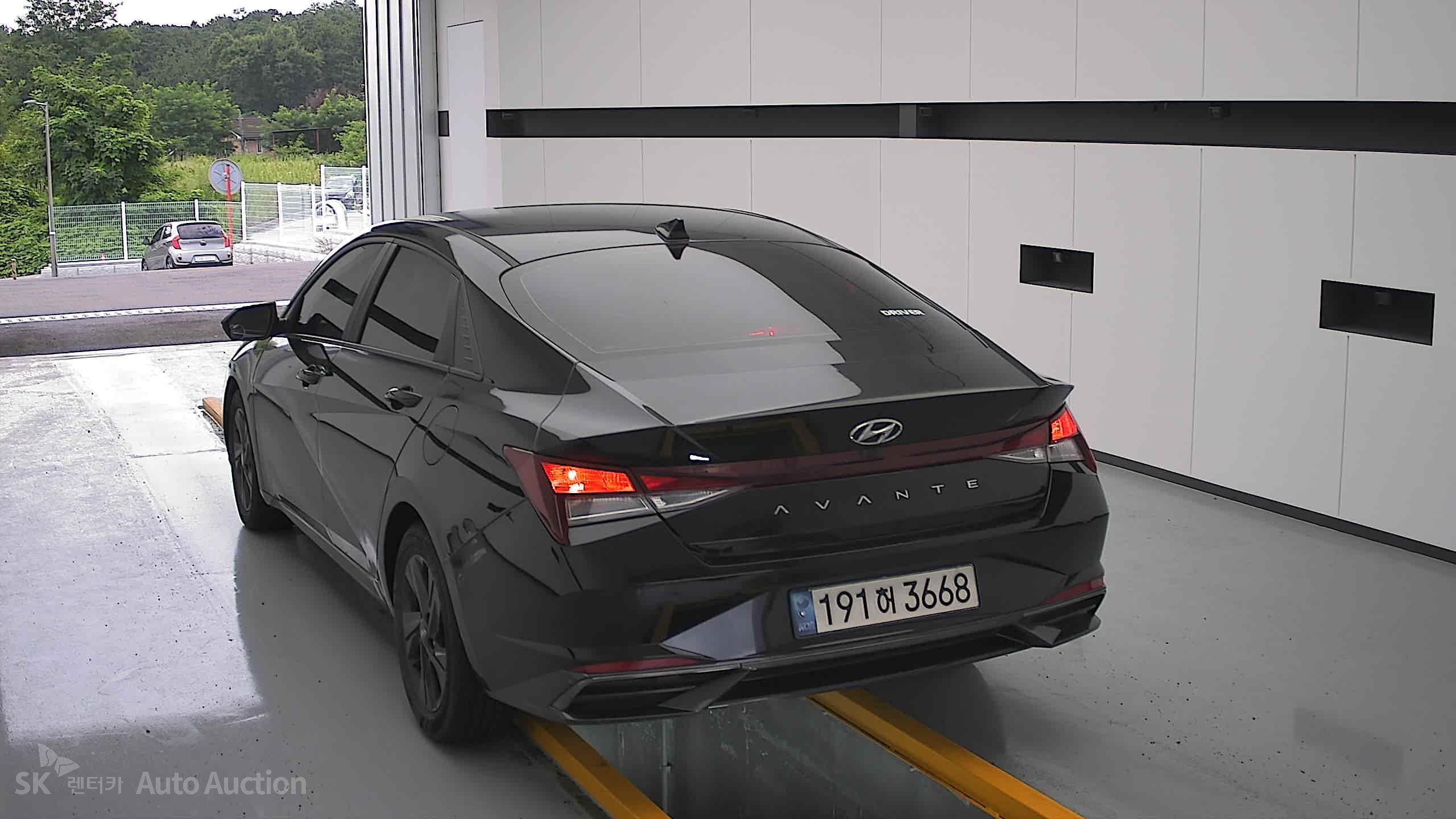 2023 - hyundai avante