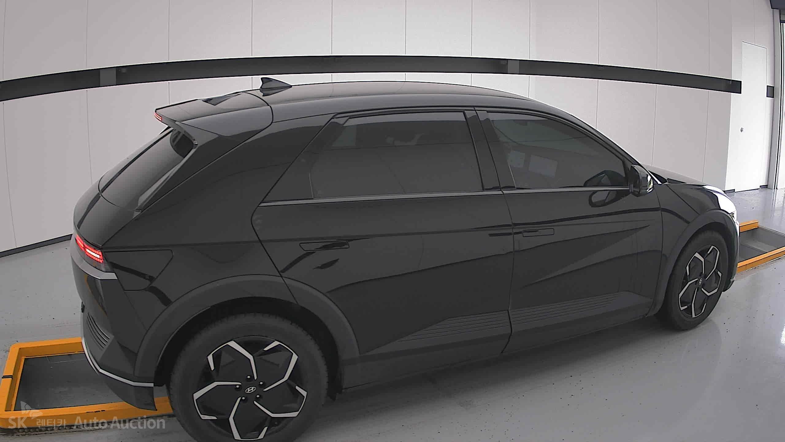 2022 - hyundai ioniq