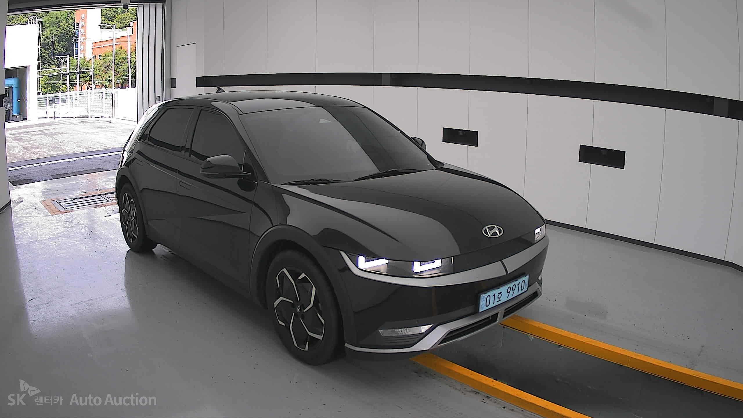 2022 - hyundai ioniq