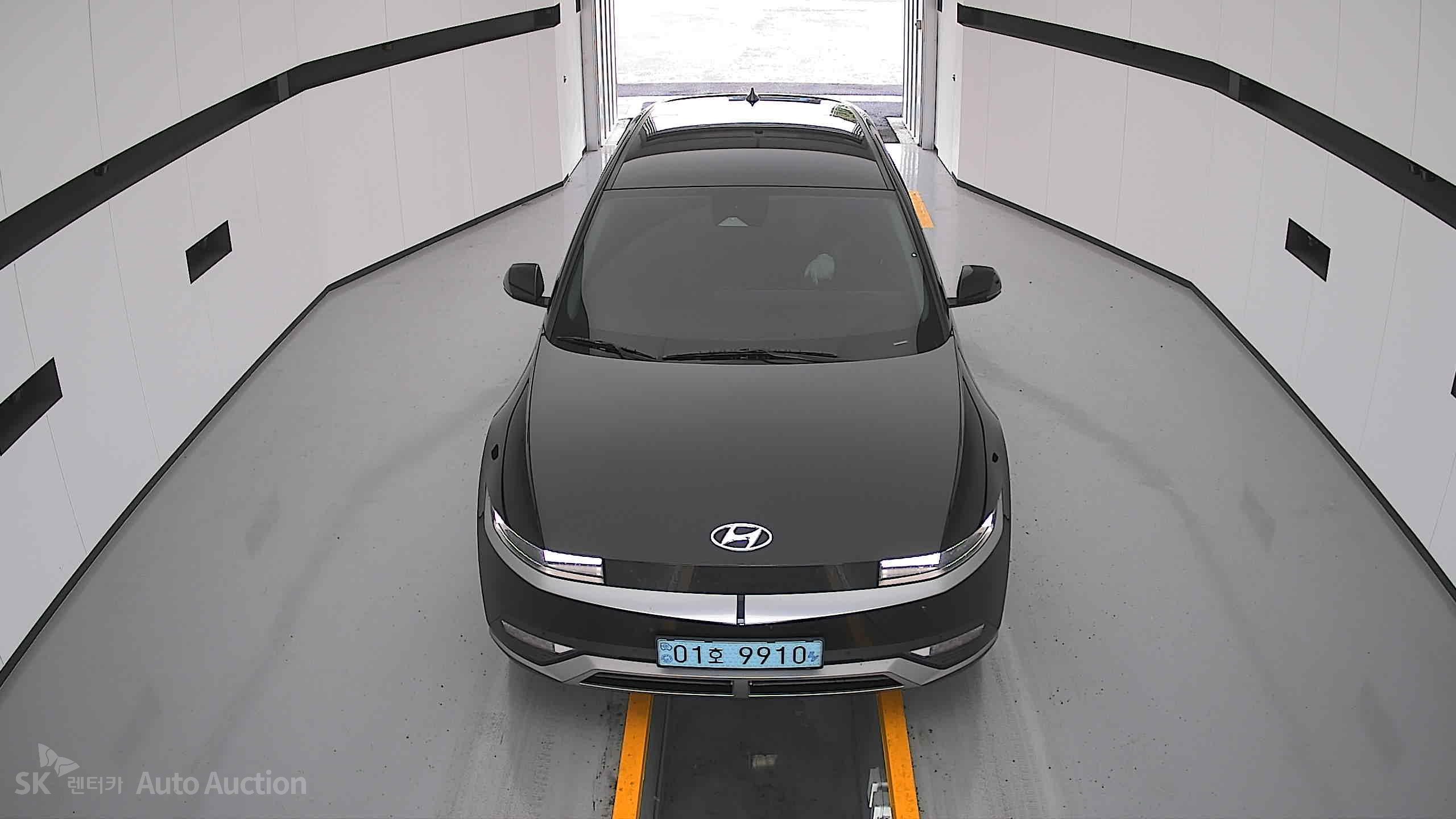 2022 - hyundai ioniq