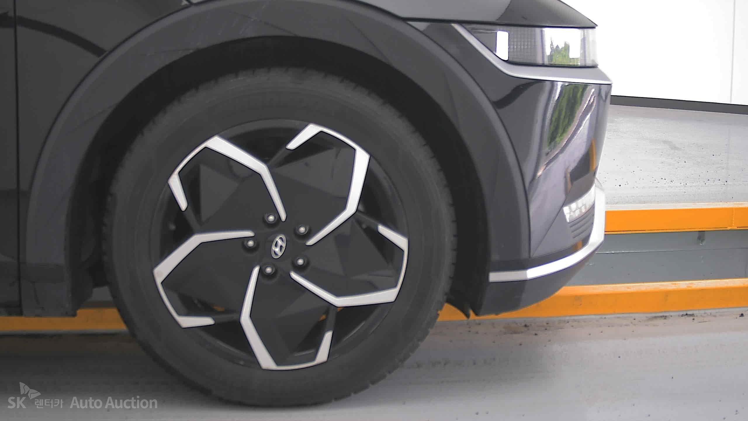 2022 - hyundai ioniq