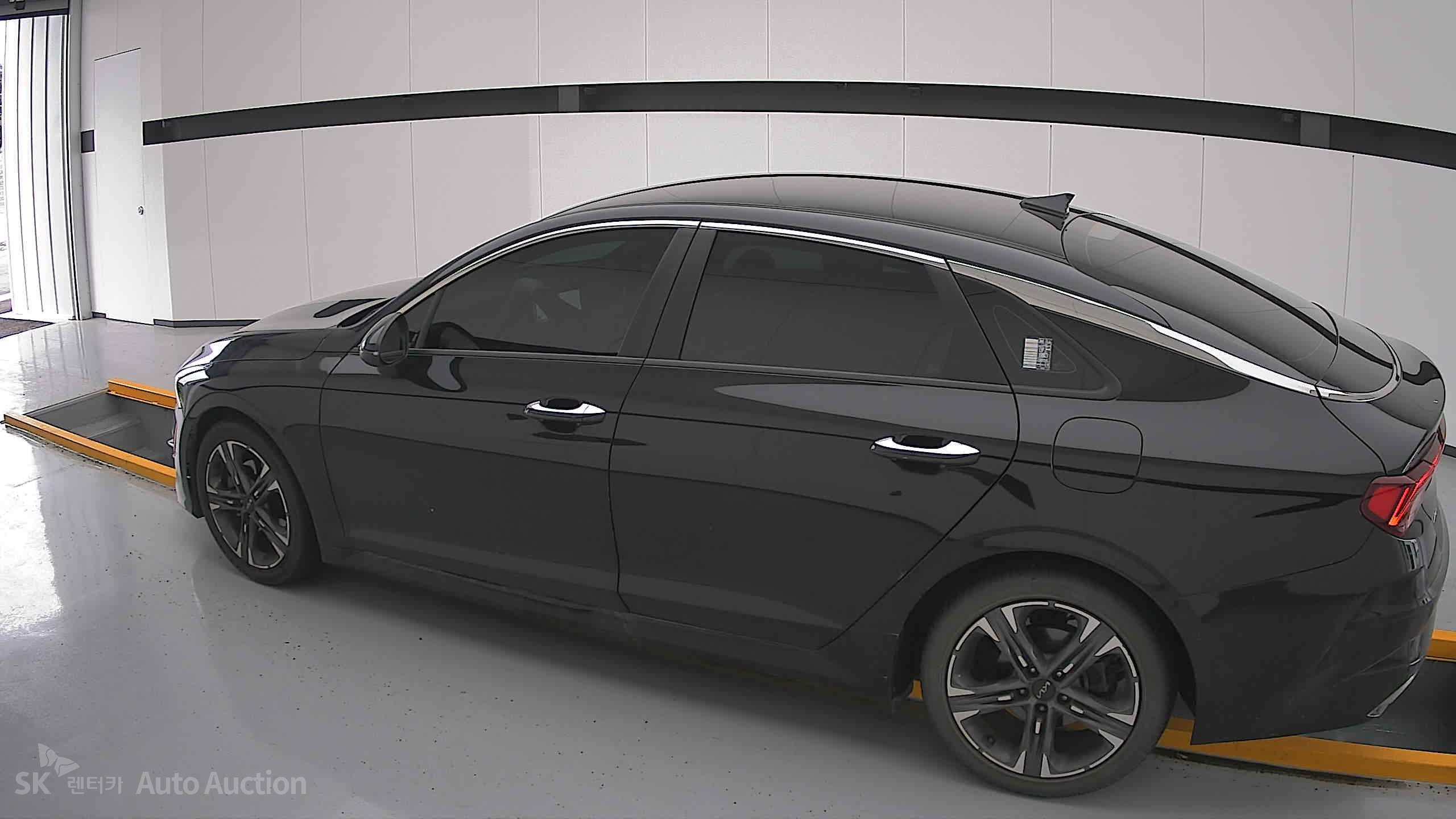 2022 - kia k5