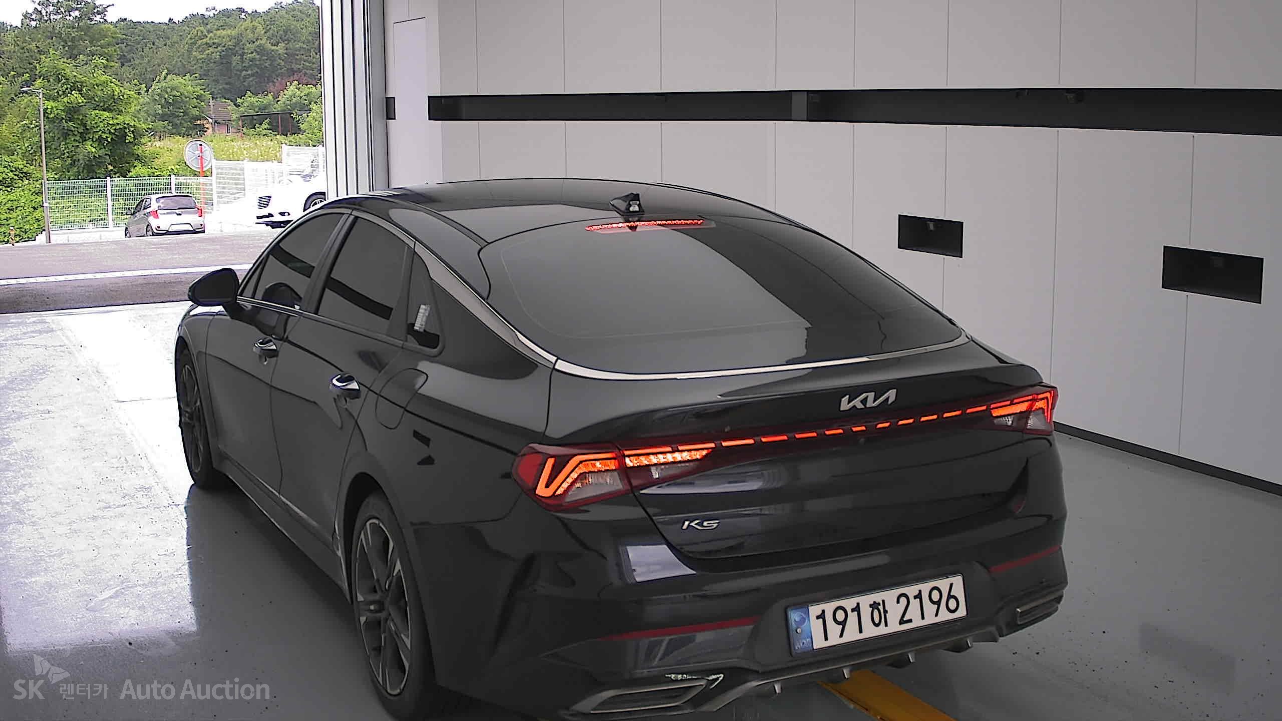 2022 - kia k5