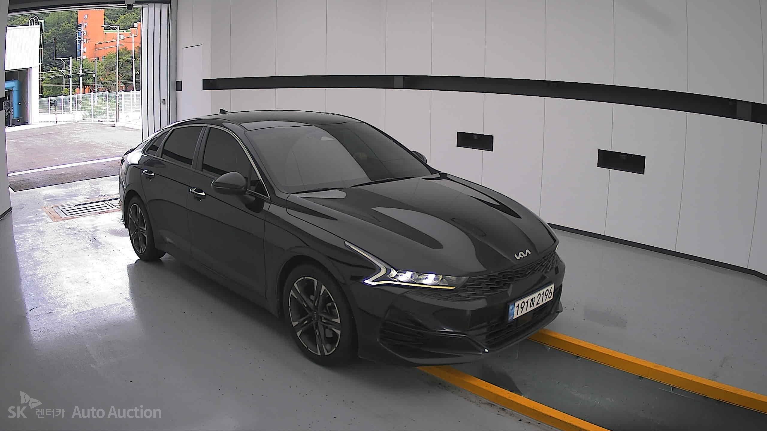 2022 - kia k5