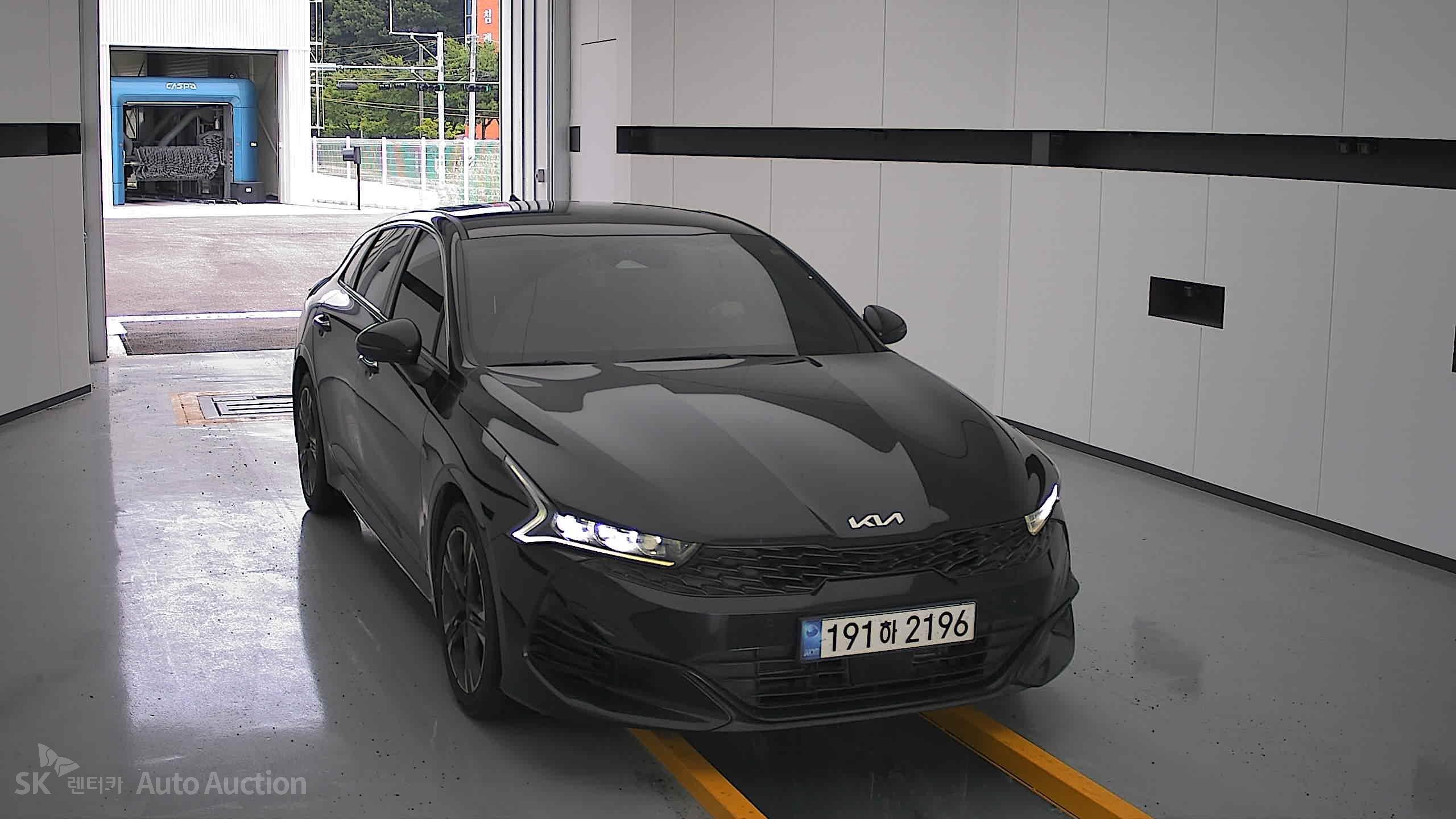 2022 - kia k5