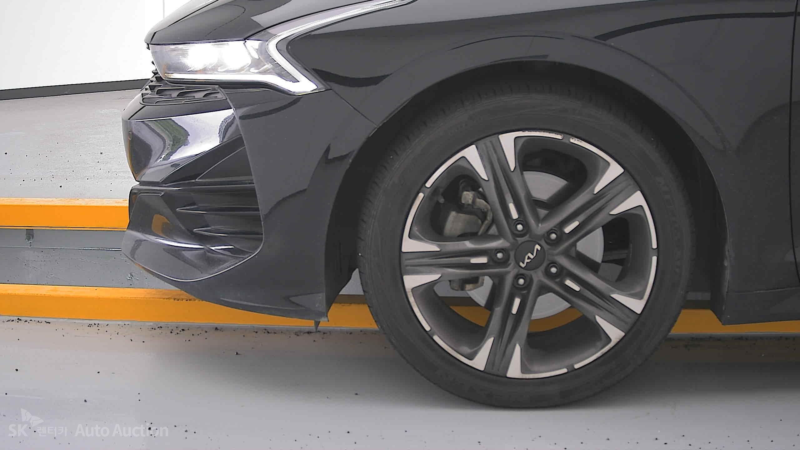 2022 - kia k5