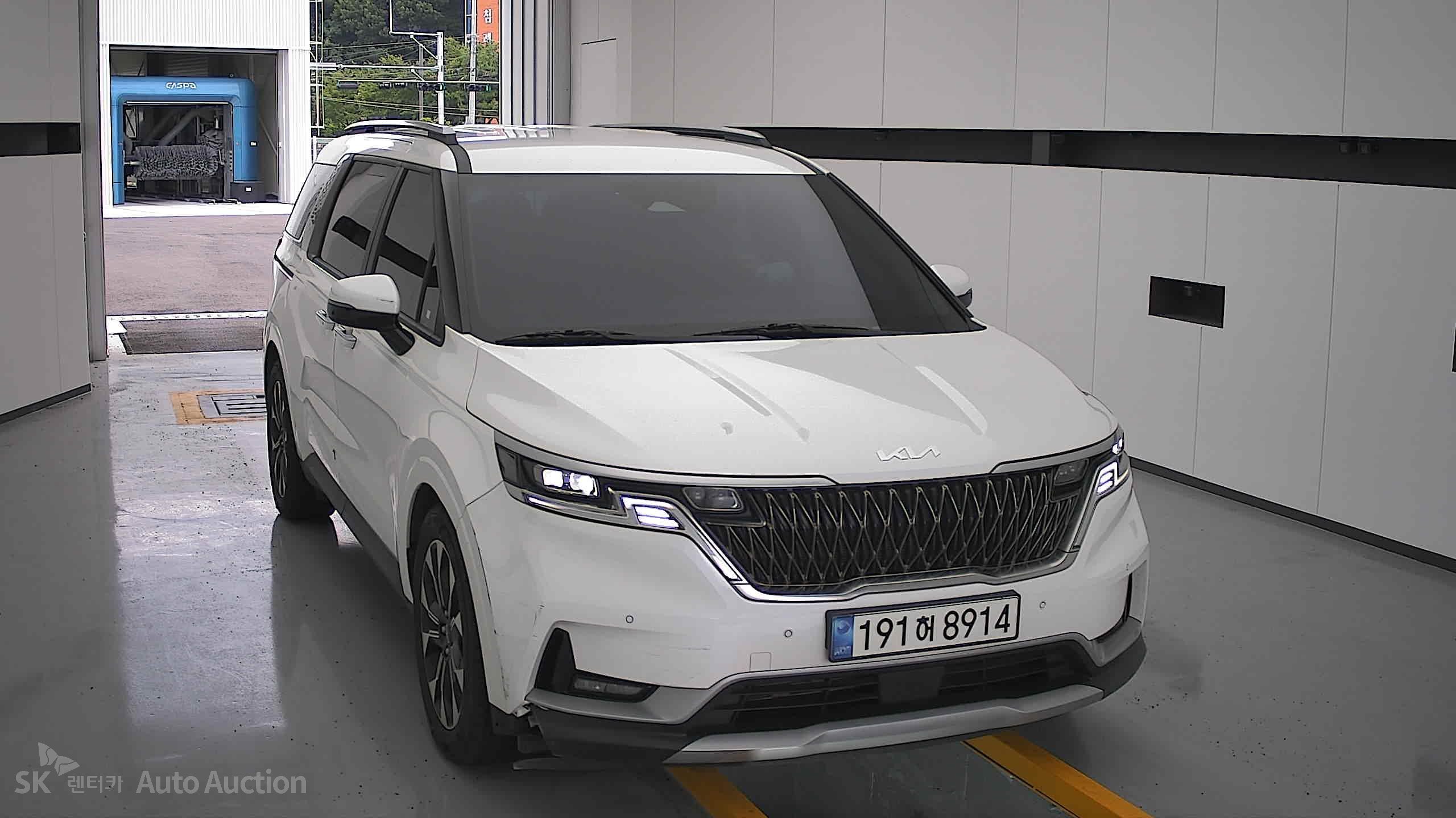 2023 - kia carnival