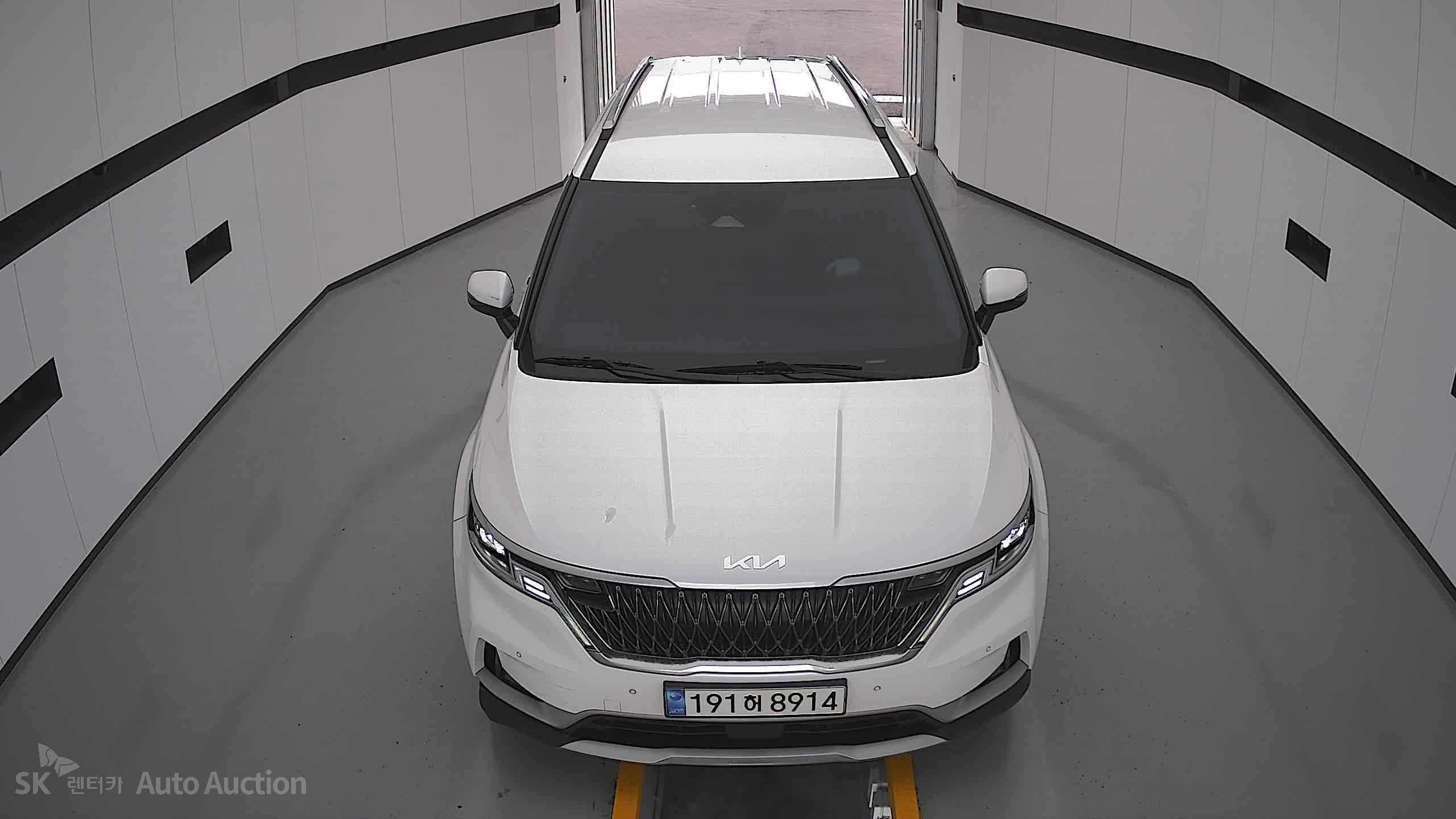 2023 - kia carnival