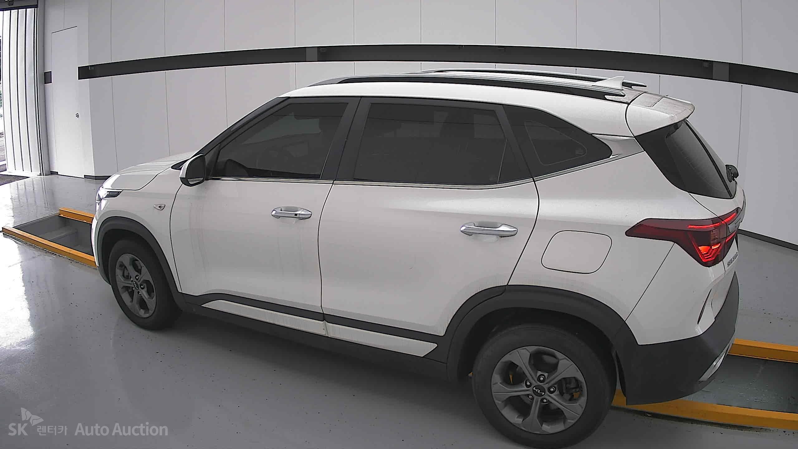 2023 - kia seltos