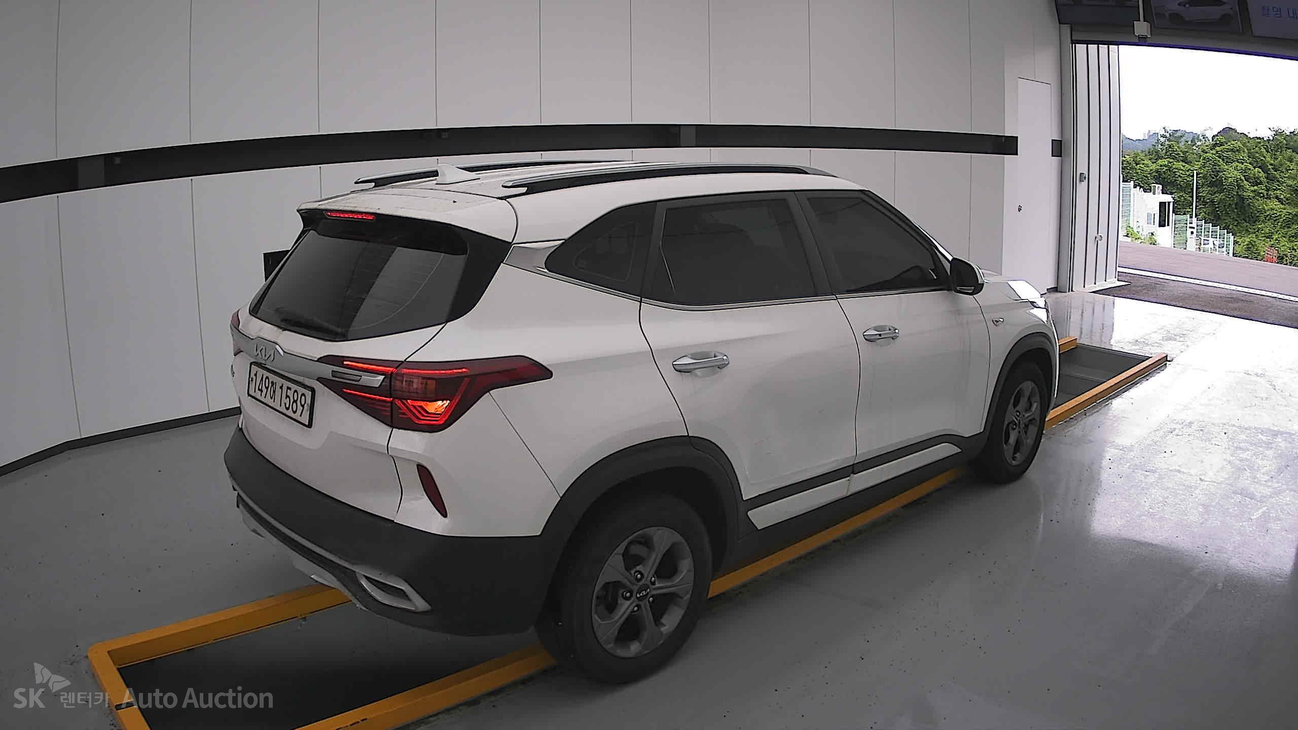 2023 - kia seltos