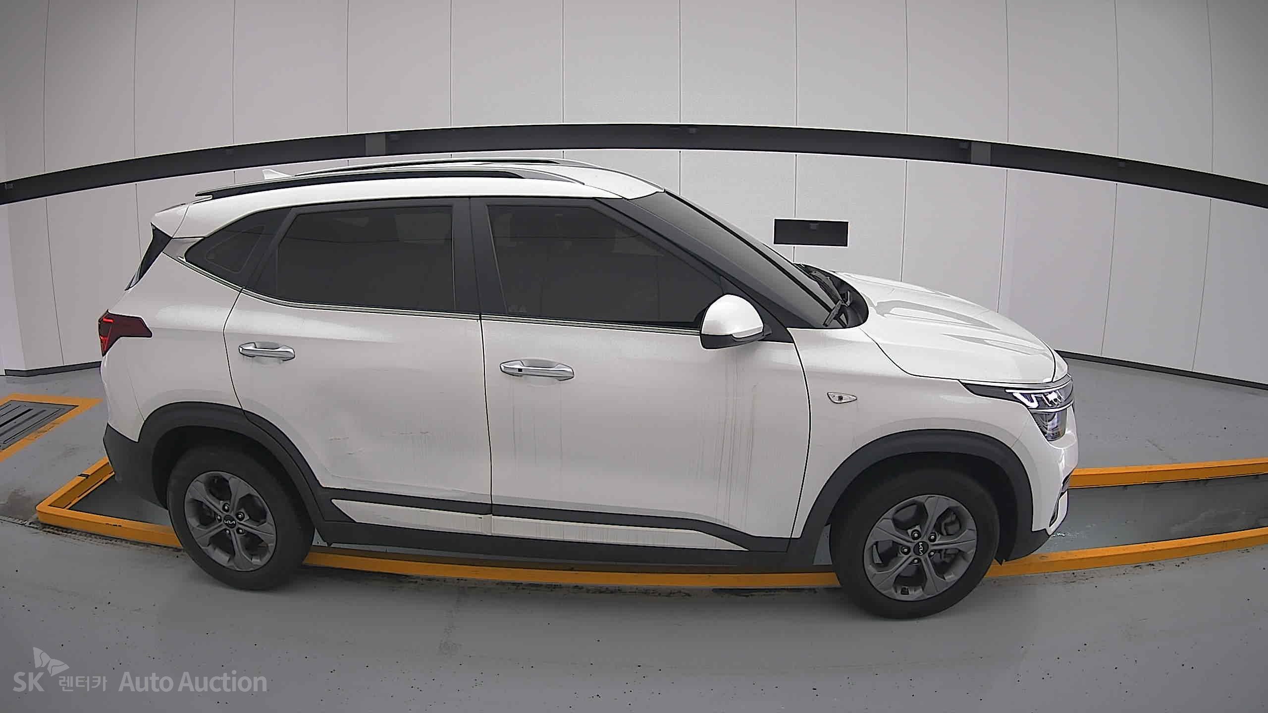 2023 - kia seltos