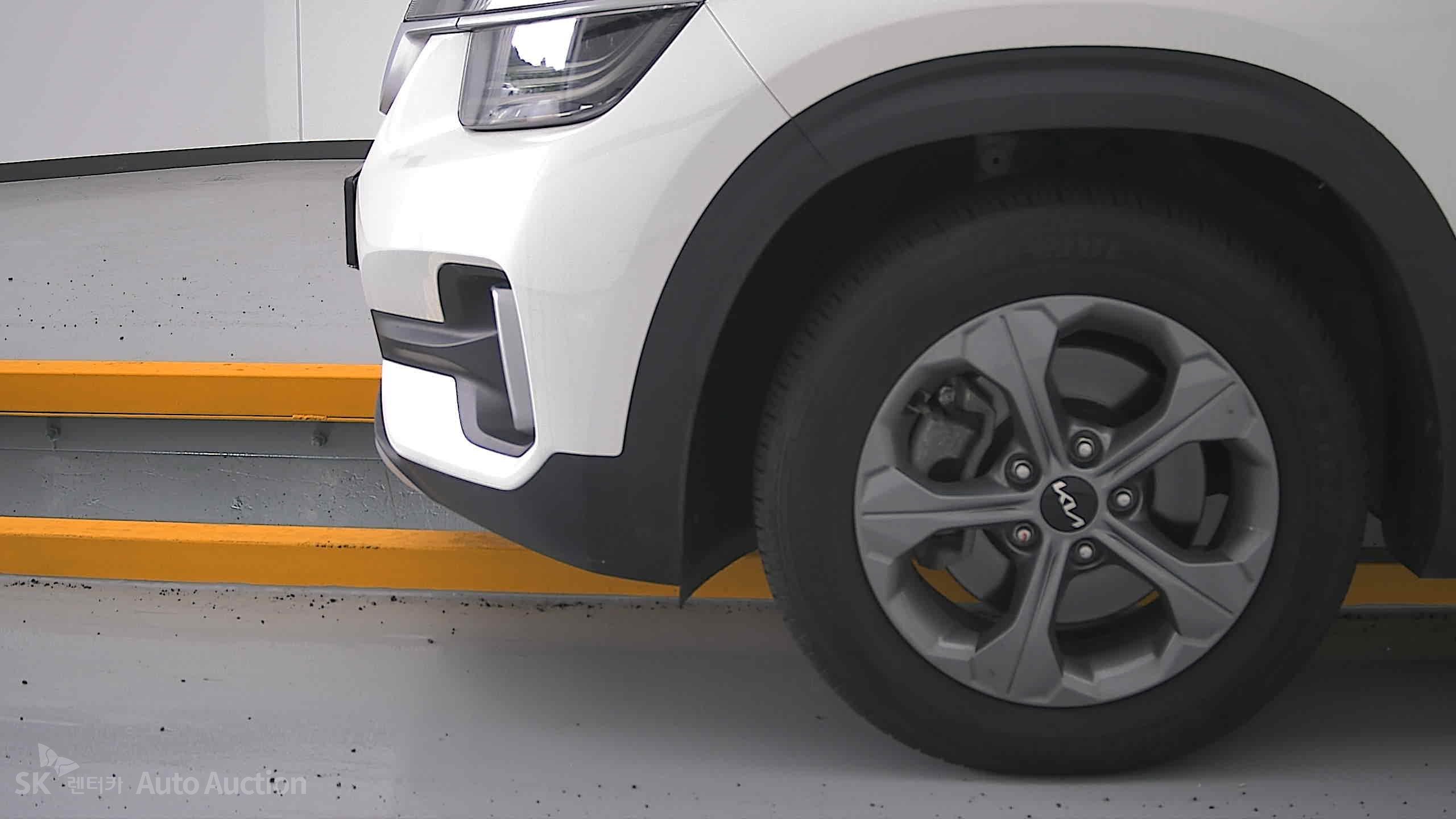 2023 - kia seltos