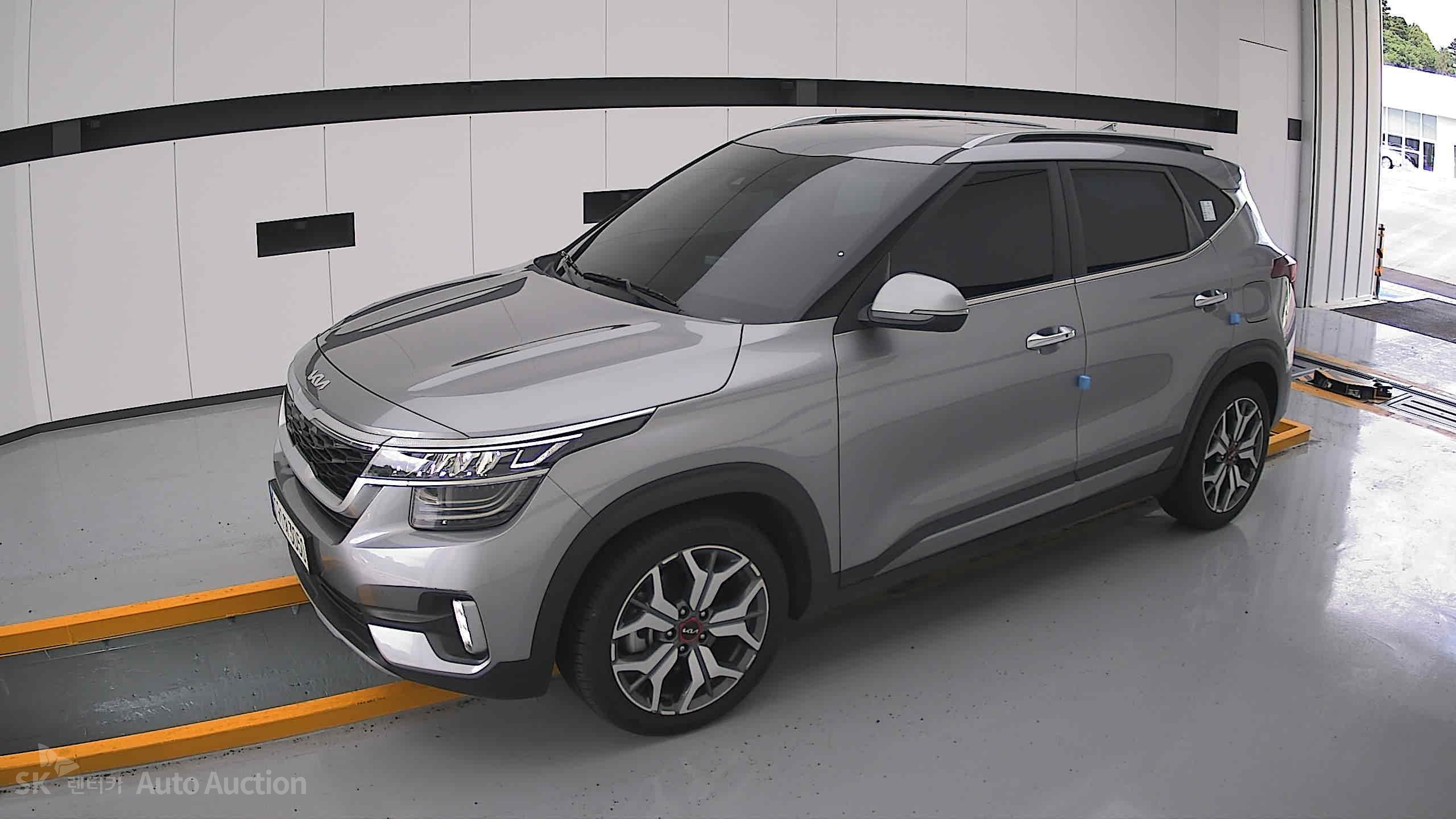 2023 - kia seltos